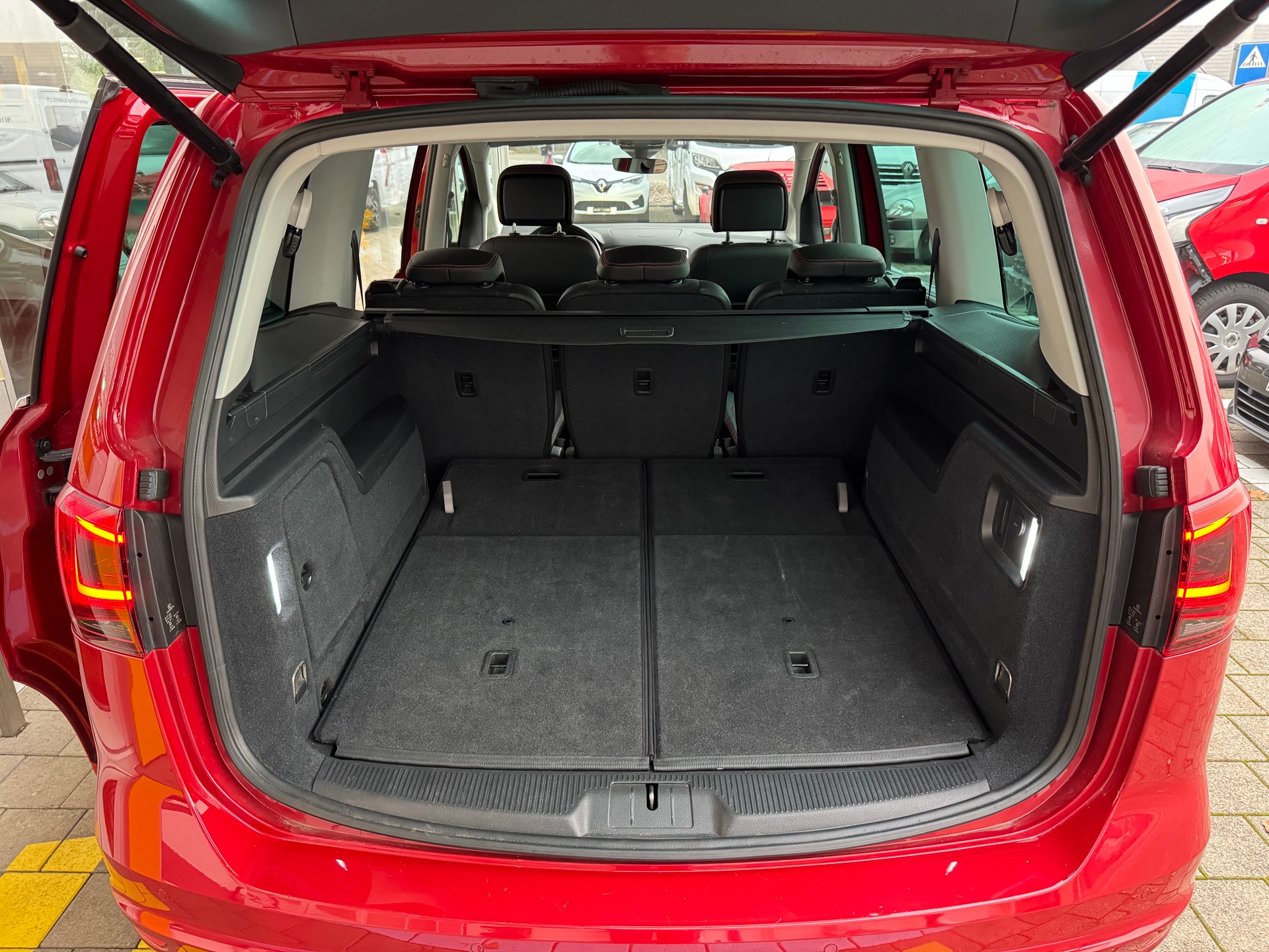 SEAT Alhambra 1.4 TSI FR Line DSG - 15