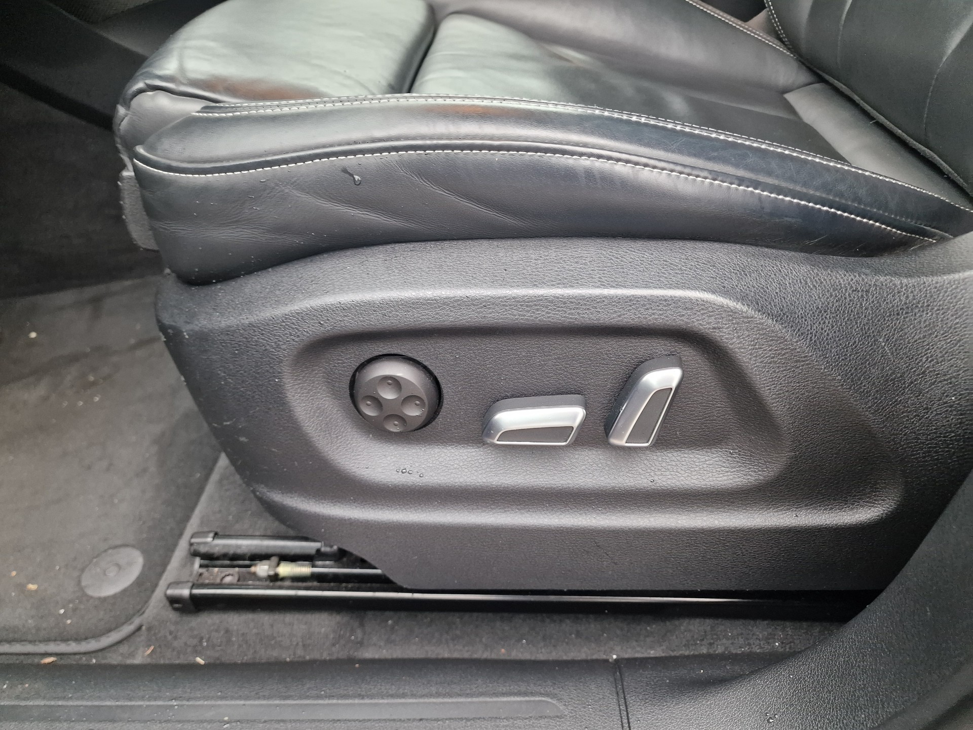 AUDI SQ5 3.0 TDI quattro tiptronic 8xAlu 24Mt Garantie - 11