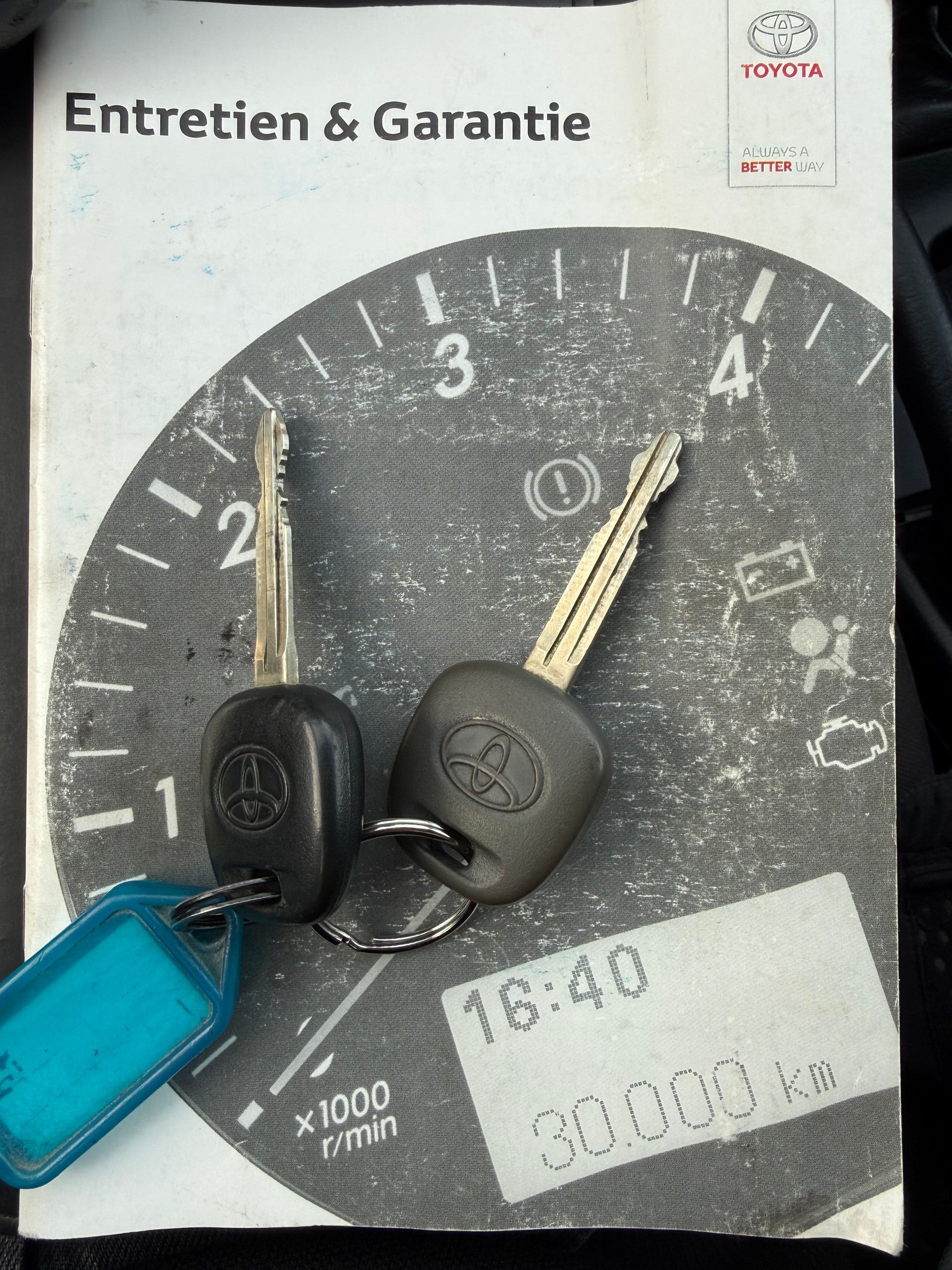 TOYOTA Hilux 2.5D 4WD Extra Cab Terra - 14