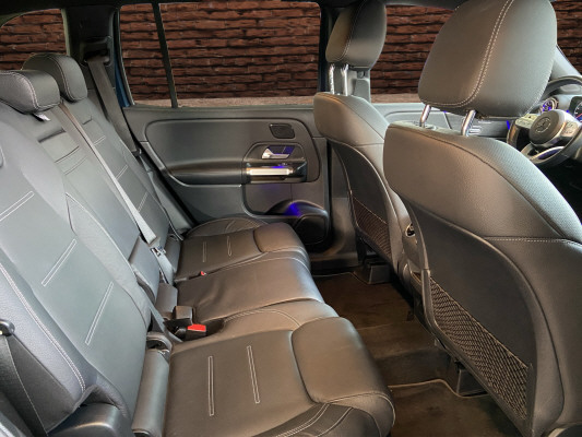 MERCEDES-BENZ GLB 250 AMG Line 4 MATIC - 14