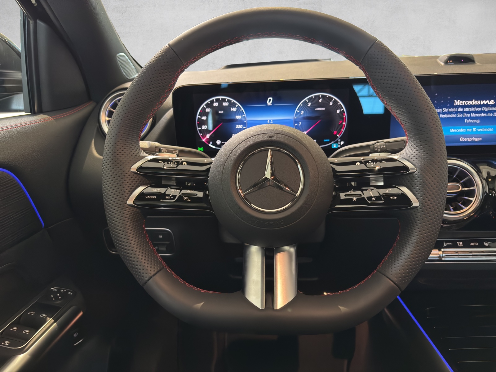 MERCEDES-BENZ GLA 250 4Matic 8G-DCT Swiss Star - 12