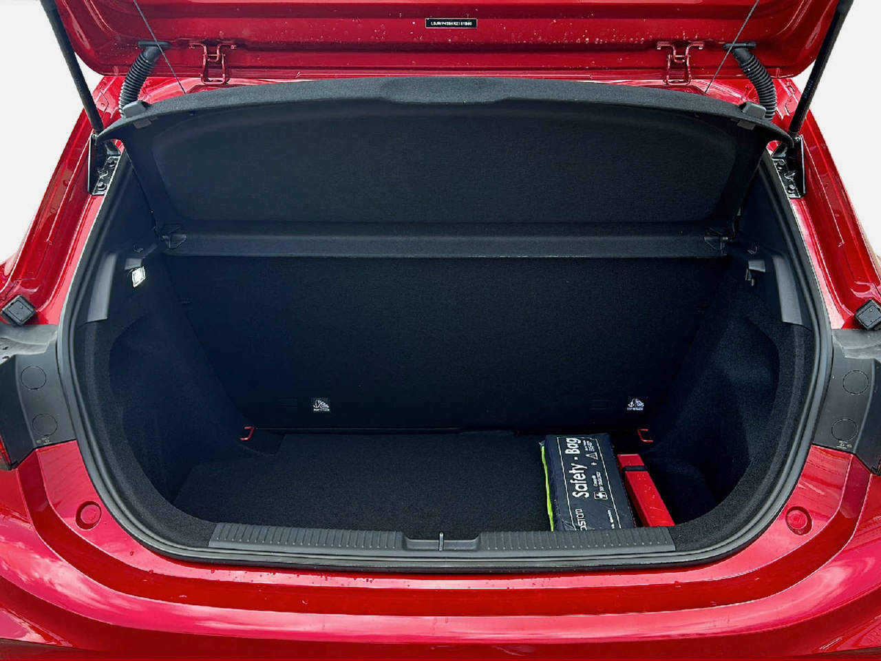 MG 3 1.5 Hybrid Luxury - 11