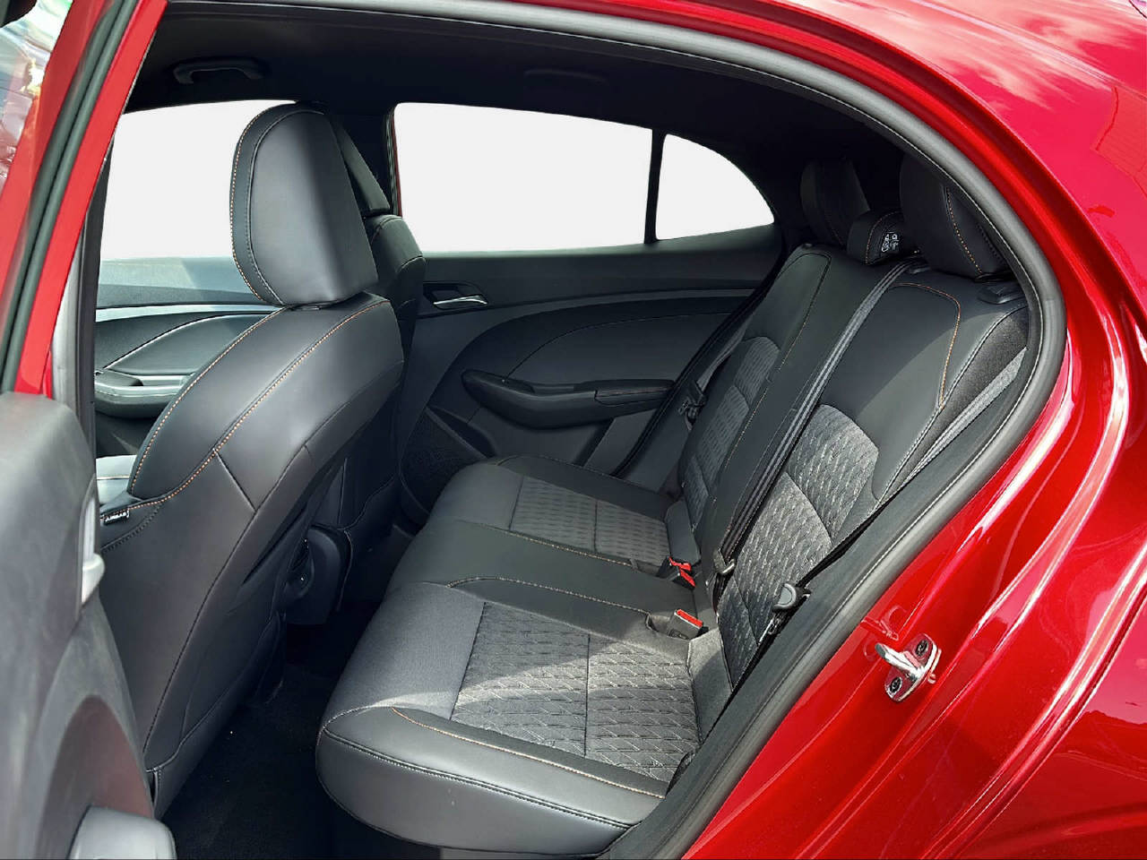 MG 3 1.5 Hybrid Luxury - 12