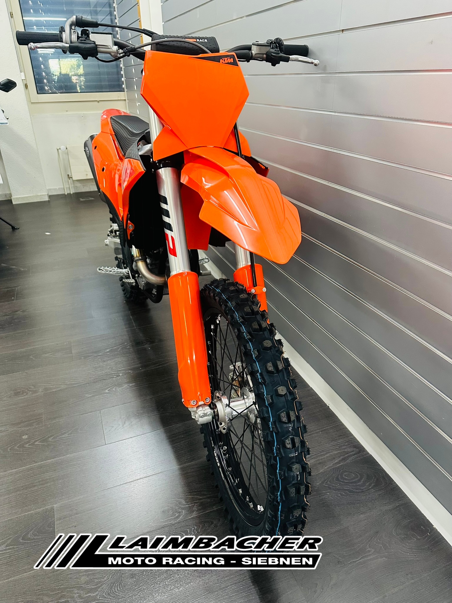KTM 250 SX-F // 2027 - 6