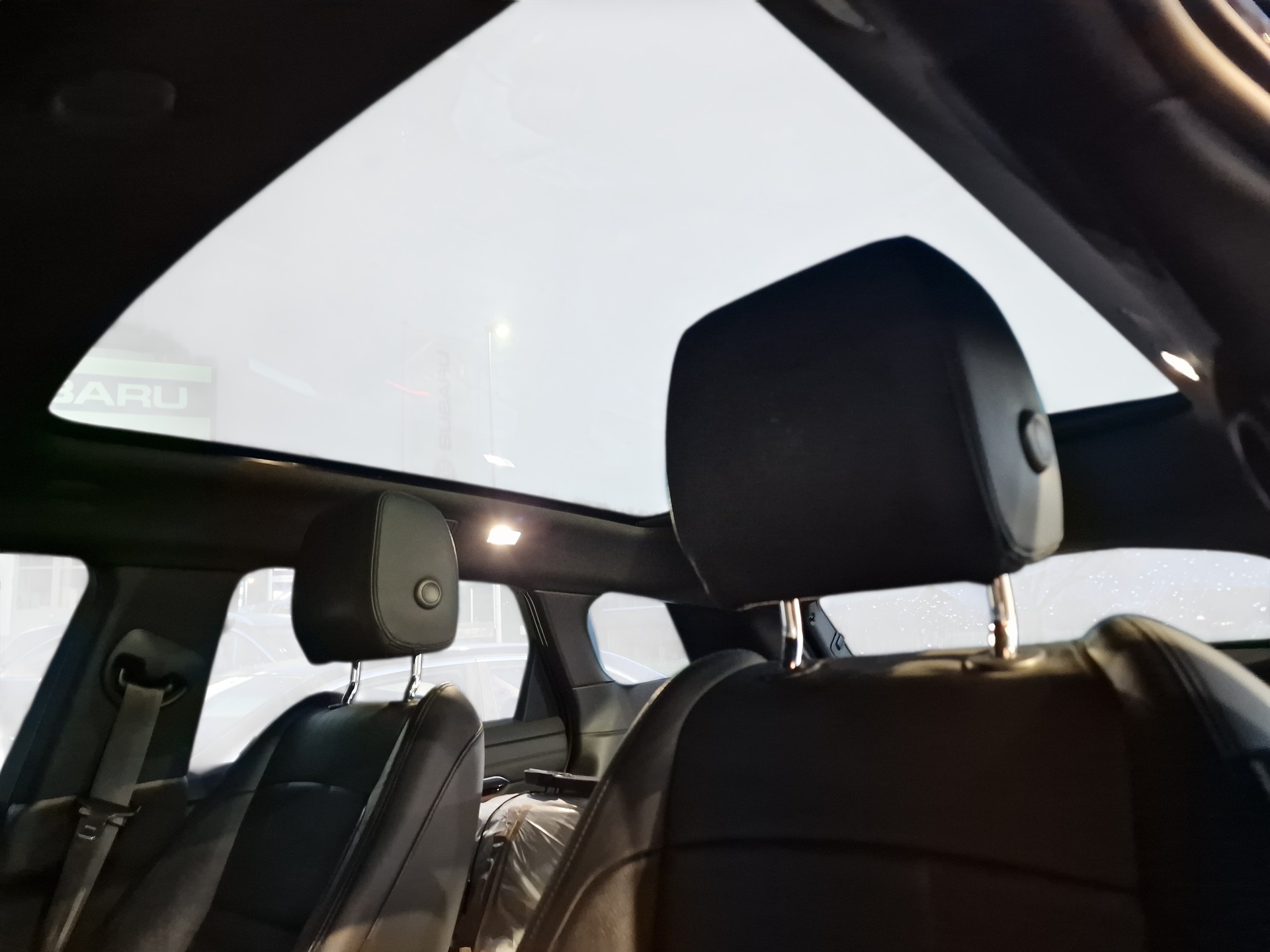 LAND ROVER Range Rover Evoque R-Dynamic P 250 HSE AT9 - 8