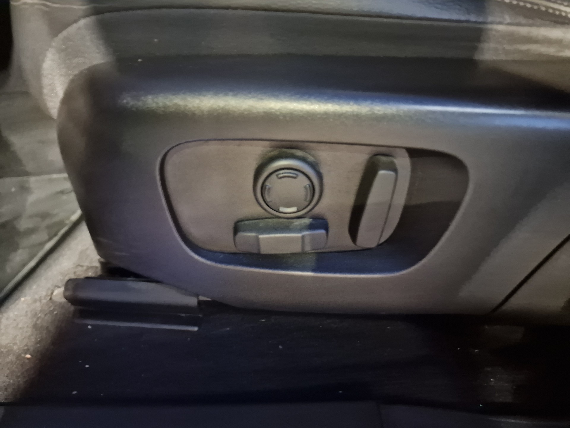 LAND ROVER Range Rover Evoque R-Dynamic P 250 HSE AT9 - 7