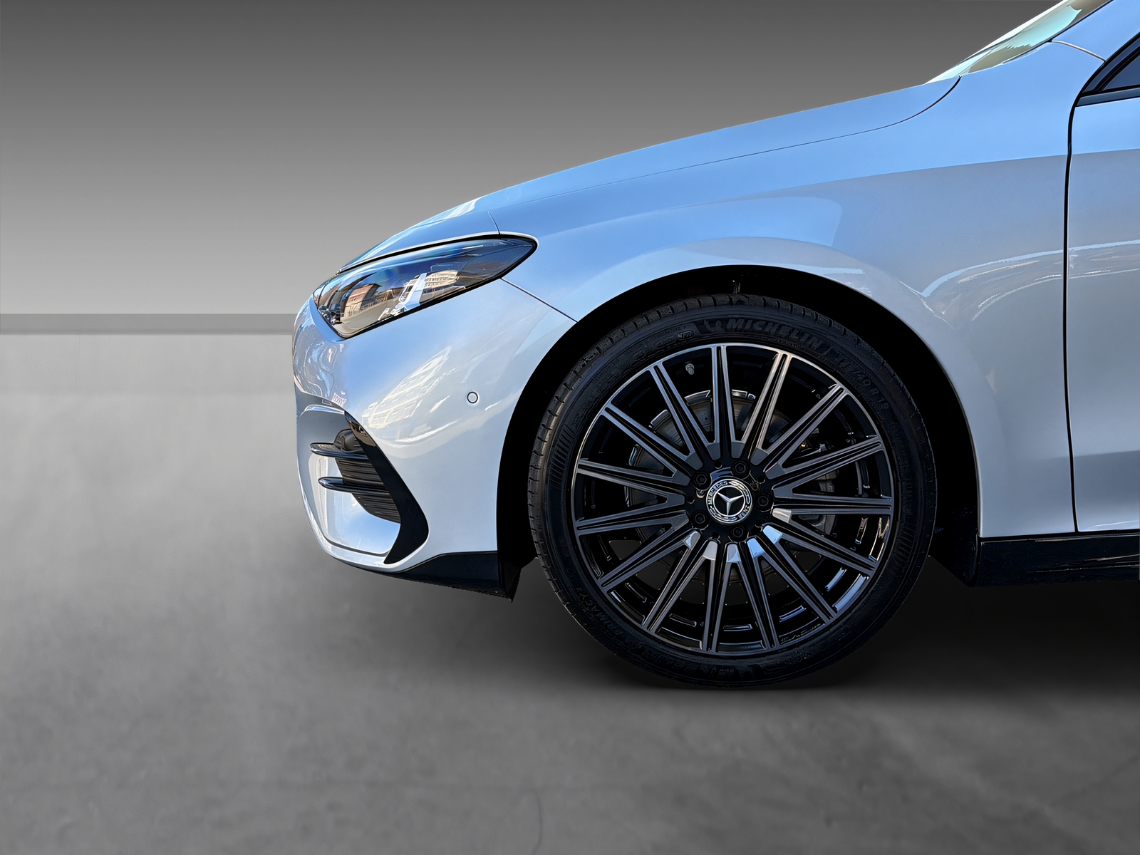 MERCEDES-BENZ CLA 350 4Matic EQ Shooting Brake - 7