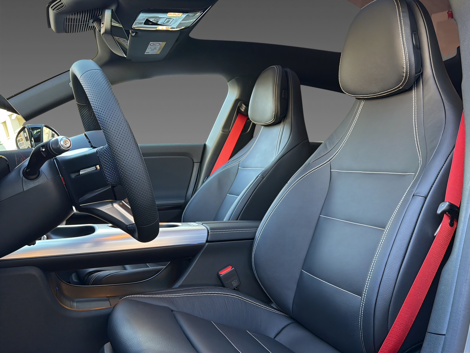 MERCEDES-BENZ CLA 350 4Matic EQ Shooting Brake - 12