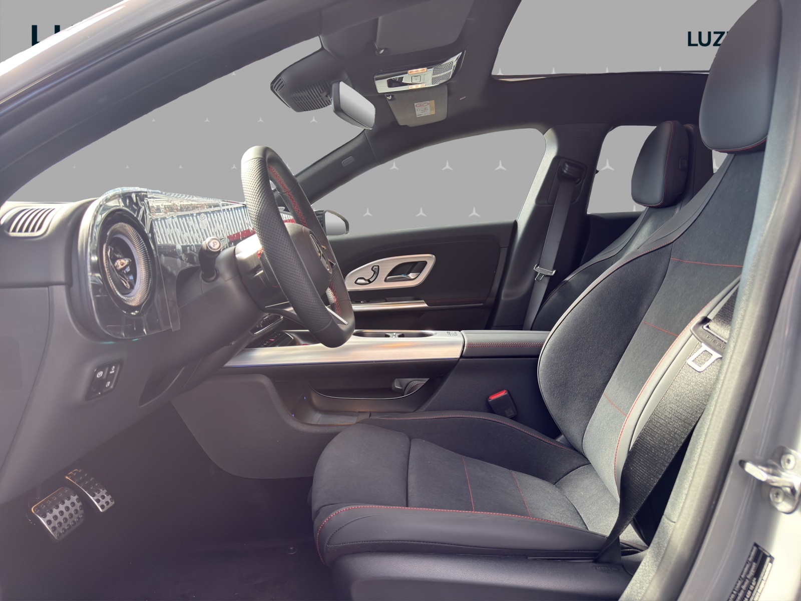 MERCEDES-BENZ CLA 220 8G-DCT 4Matic - 8