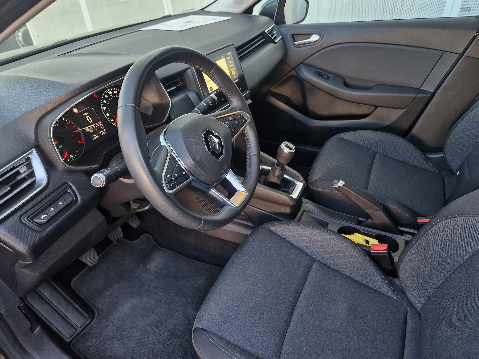 RENAULT Clio 1.0 TCe 100 Zen - 6