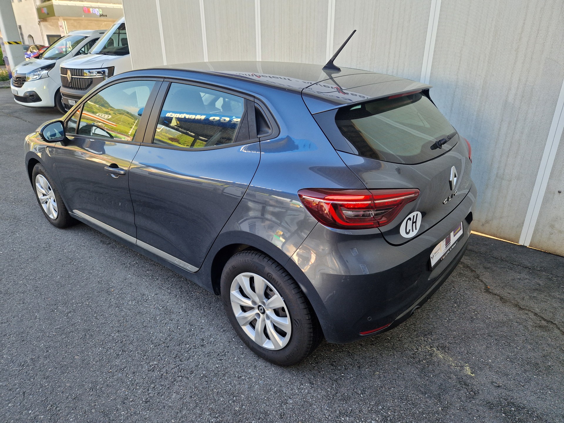 RENAULT Clio 1.0 TCe 100 Zen - 3