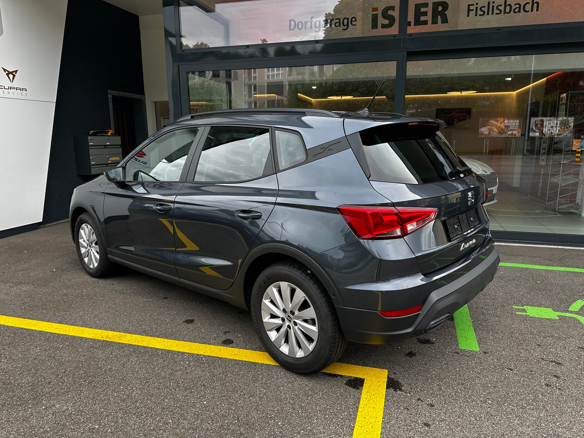 SEAT Arona 1.0 TSI Eco Style DSG - 4