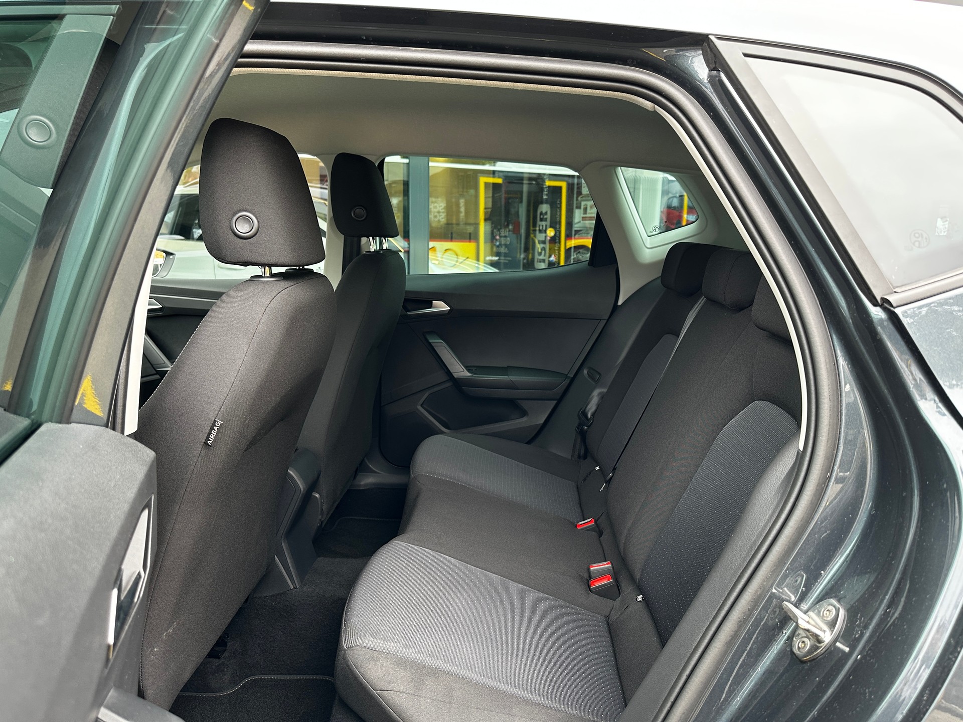 SEAT Arona 1.0 TSI Eco Style DSG - 8