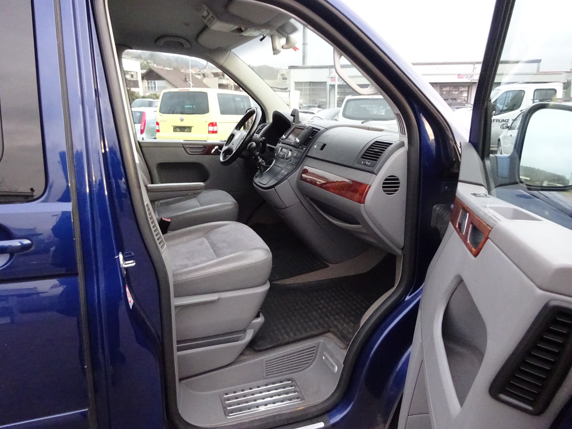 VW T5 Multivan Highline 2.5 TDI 4M - 6