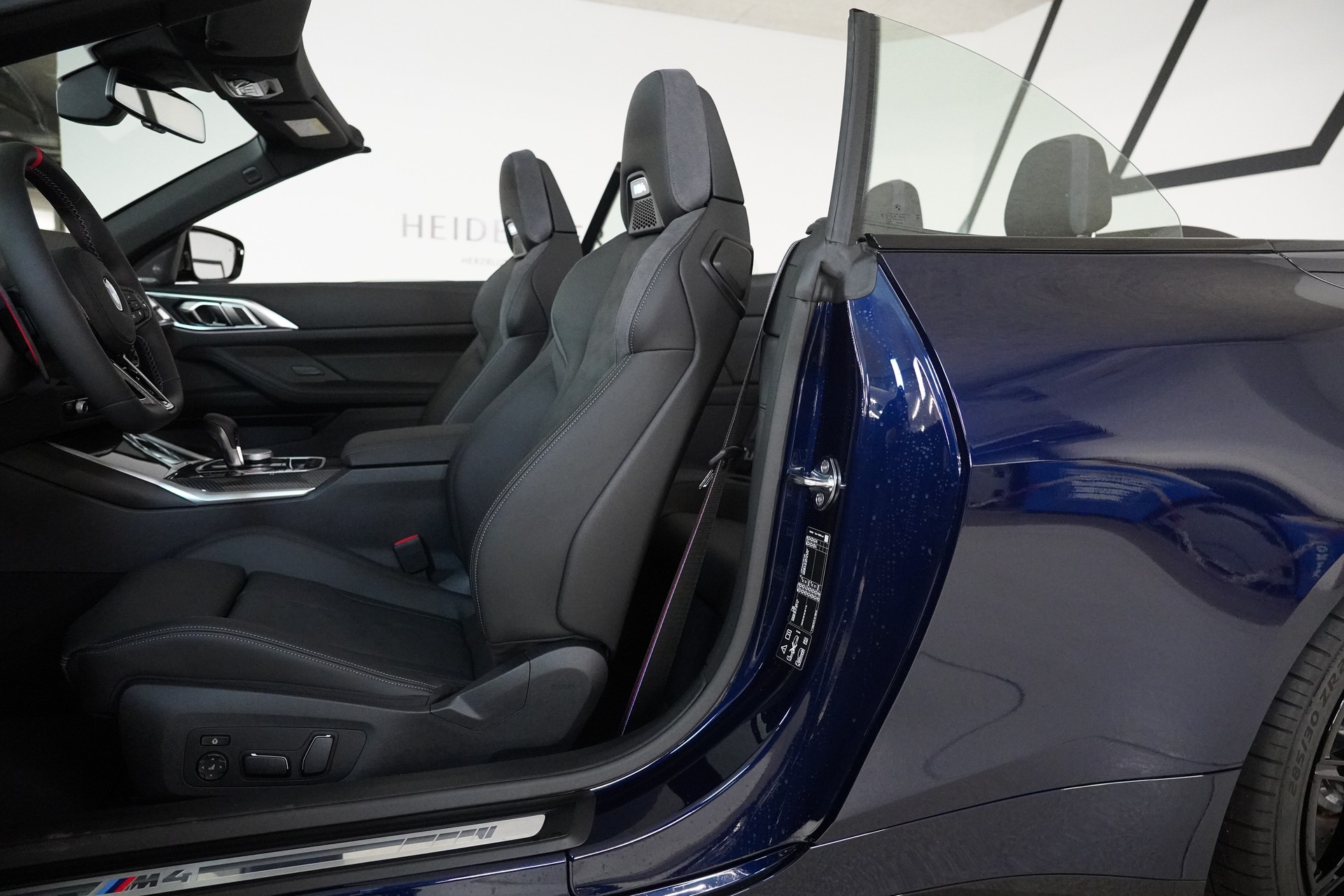 BMW M4 Cabrio Competition M xDrive - 17