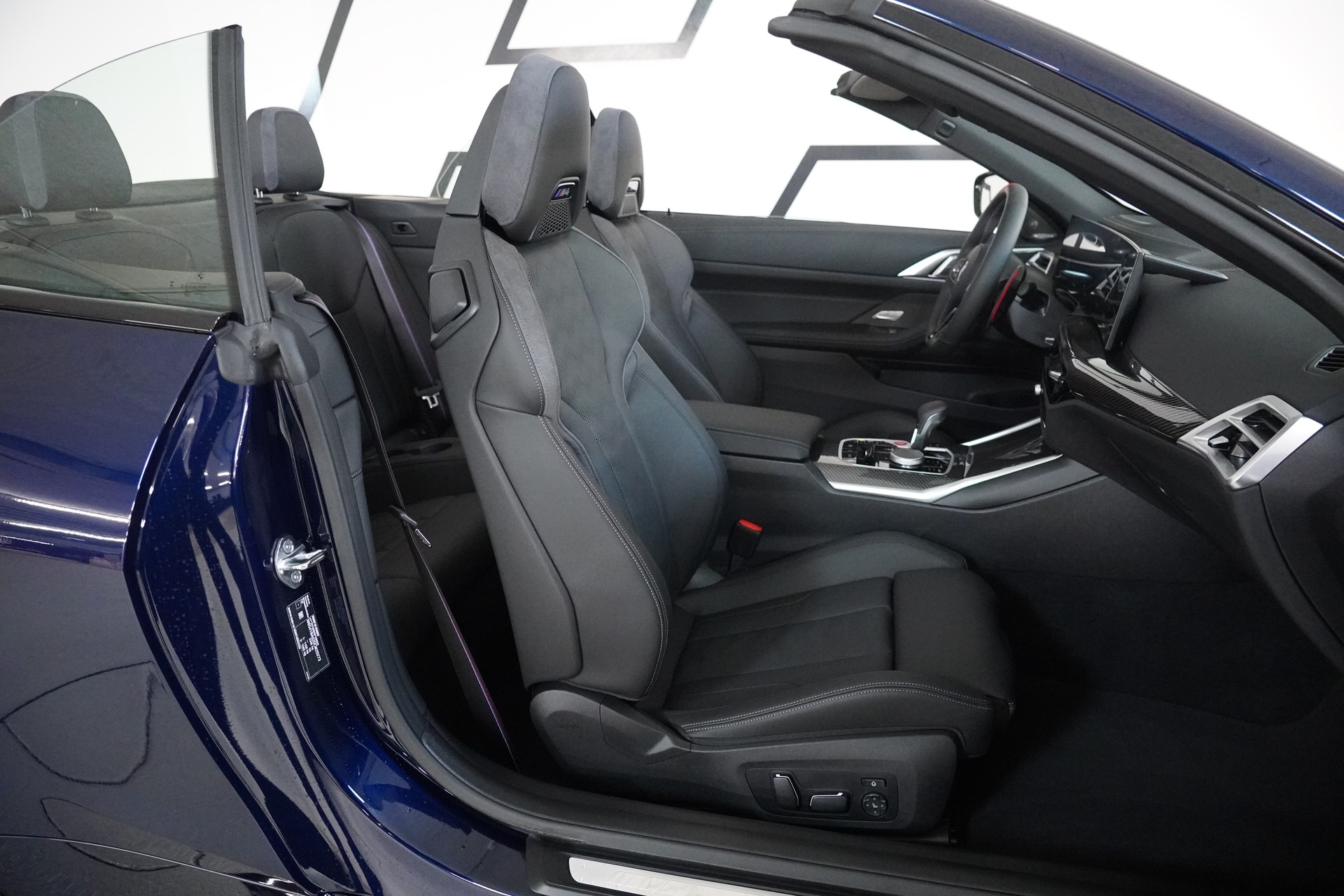 BMW M4 Cabrio Competition M xDrive - 23