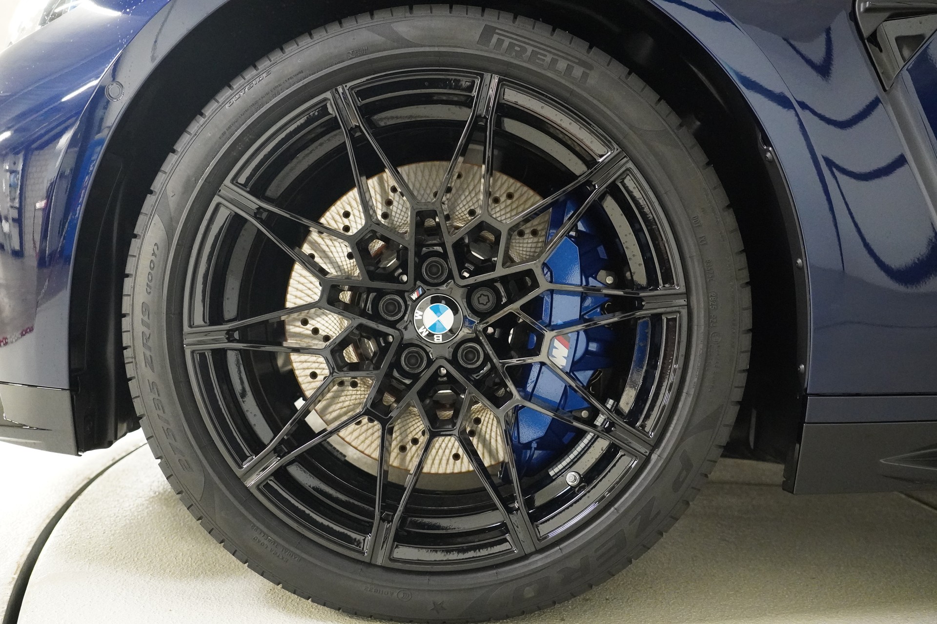 BMW M4 Cabrio Competition M xDrive - 21