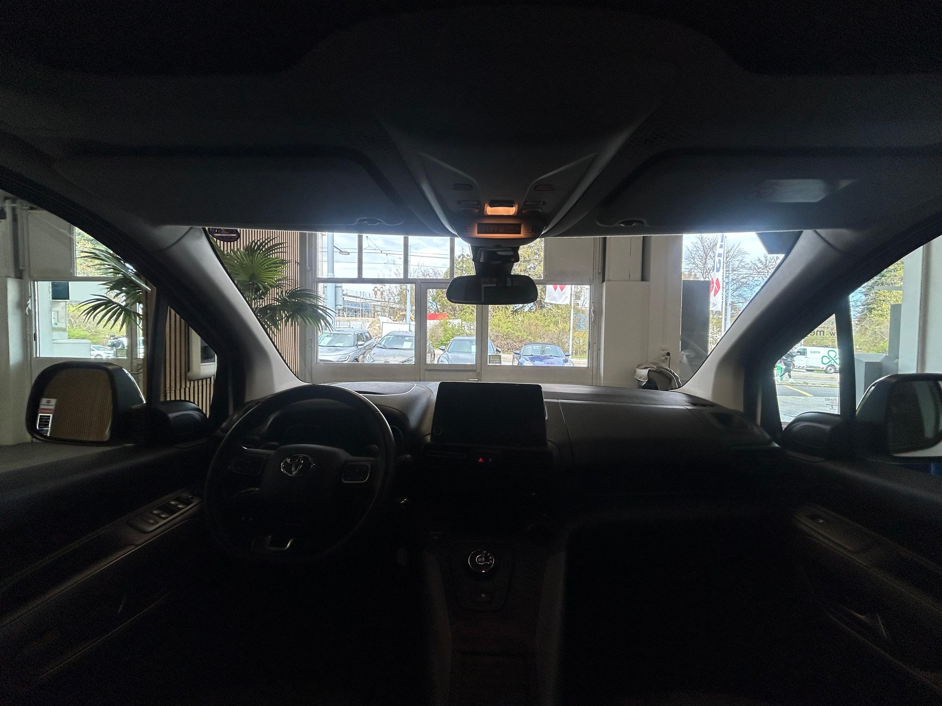 TOYOTA Proace City Verso L1 1.2 130 Trend - 8