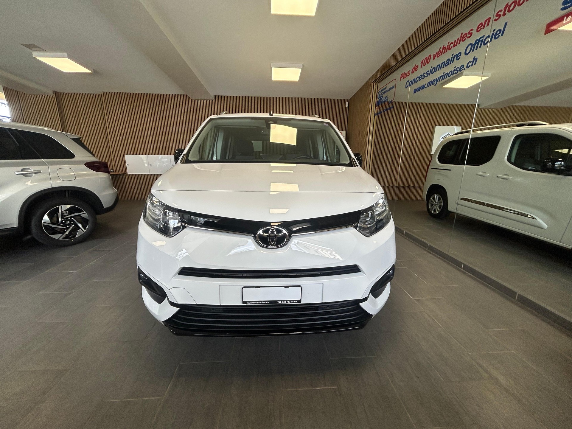 TOYOTA Proace City Verso L1 1.2 130 Trend - 3