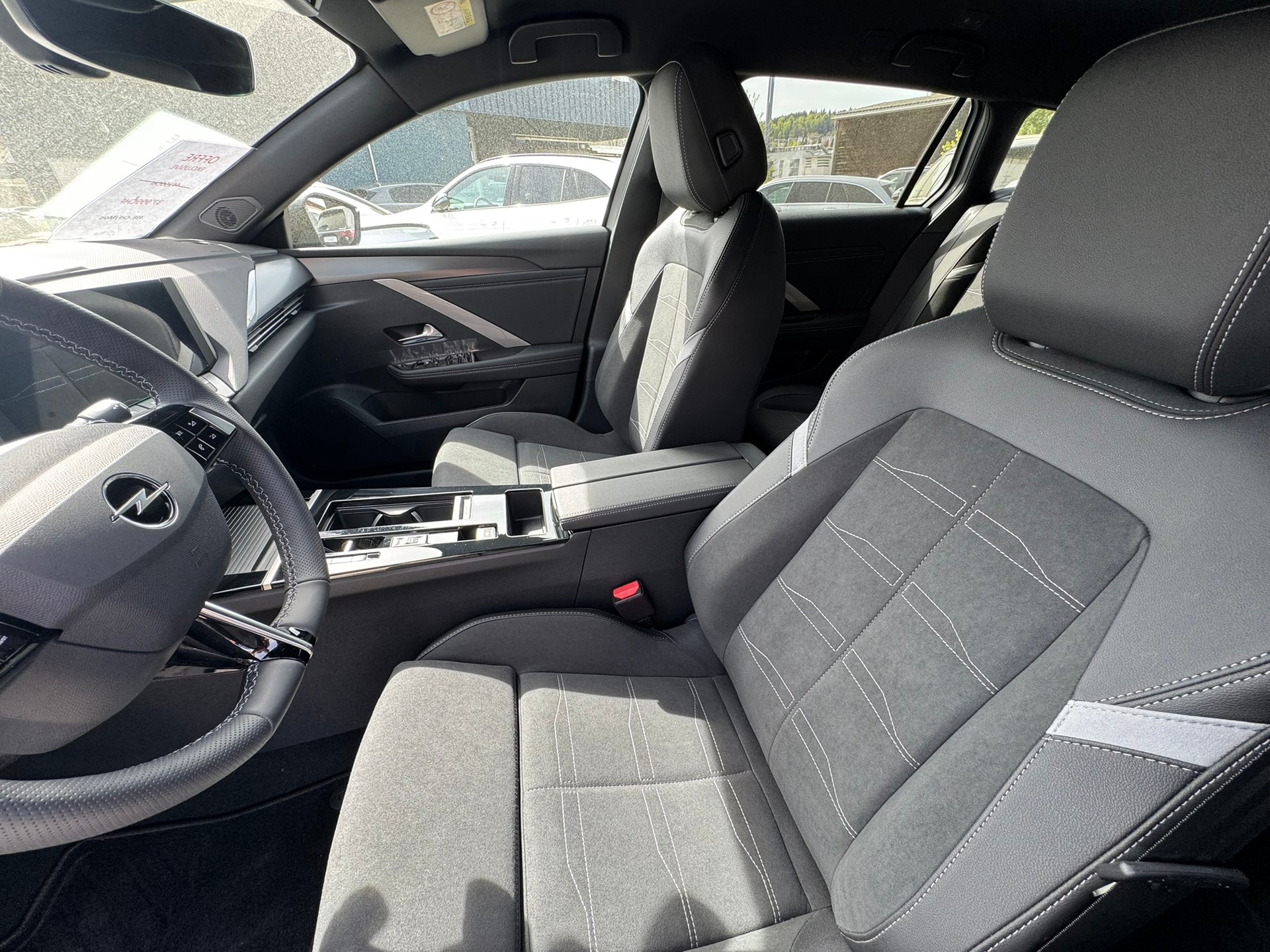 OPEL Astra Sports Tourer 1.2i Turbo MHEV GS A - 4