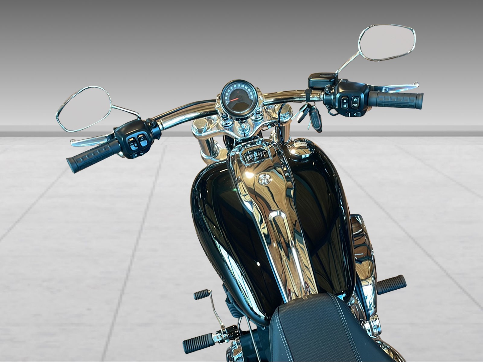 HARLEY-DAVIDSON FXBR Breakout 117 - 7