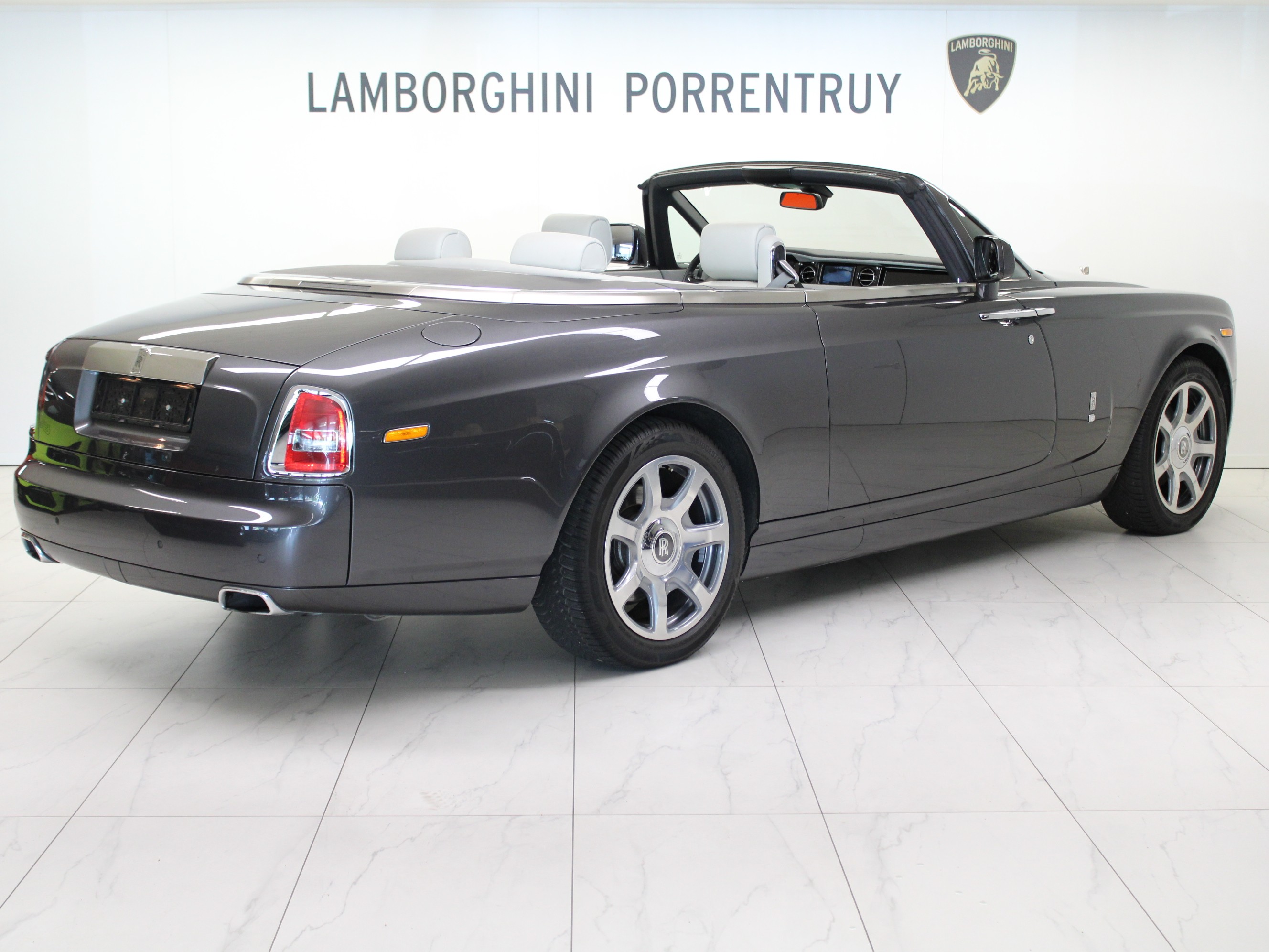 Phantom 6.7 V12 Drophead thumbnail n°2