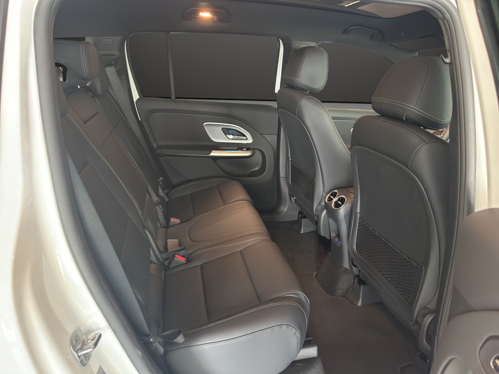 MERCEDES-BENZ GLB 350 85kWh EQ 4 Matic - 12