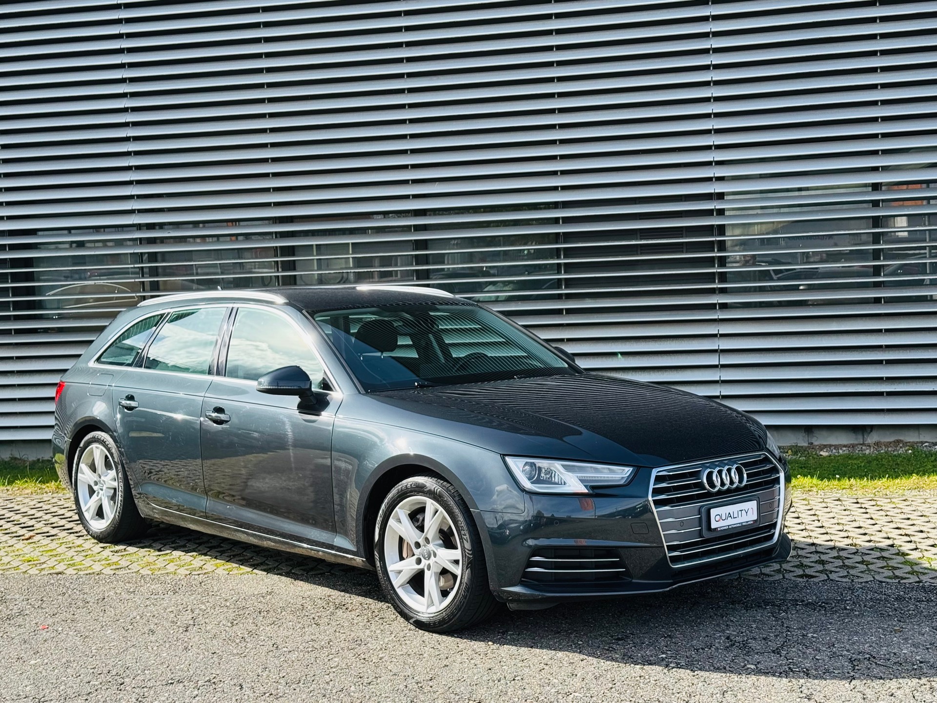 AUDI A4 Avant 2.0 TDI Sport S-tronic