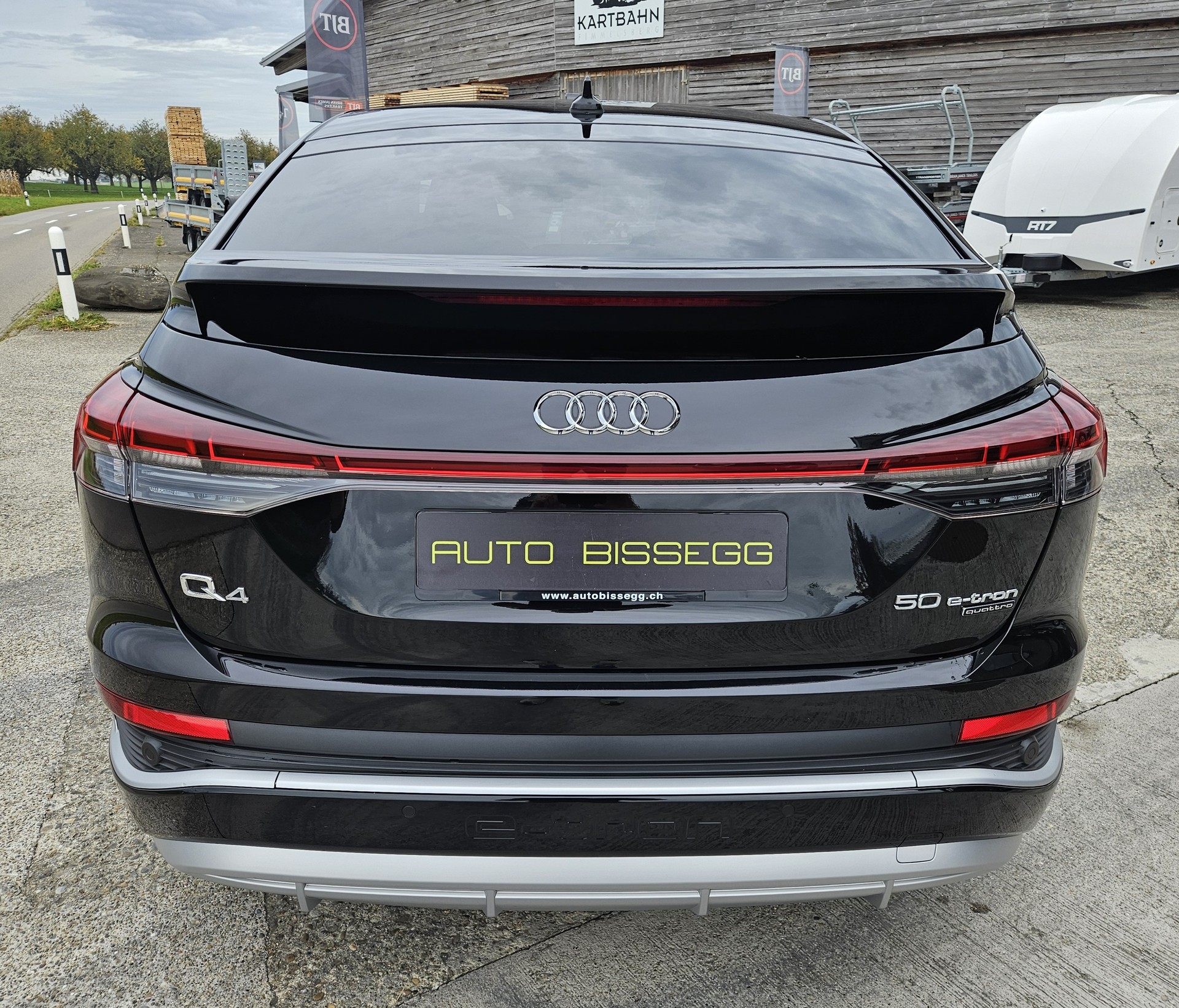 AUDI Q4 Sportback e-tron 50 quattro S-Line mit Anhängerkupplung - 8