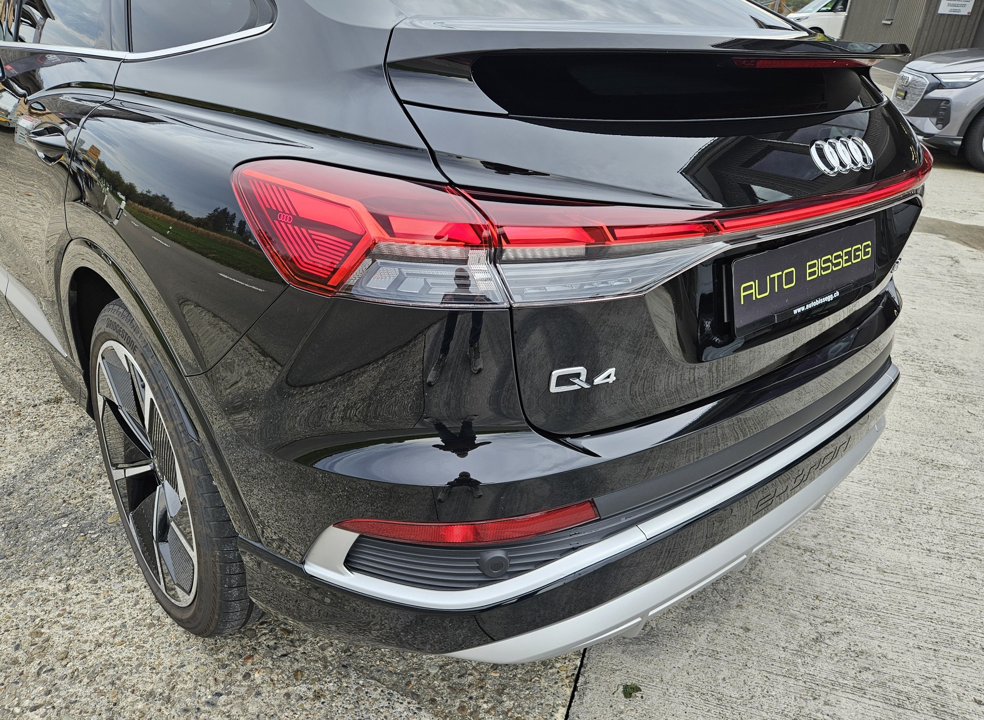 AUDI Q4 Sportback e-tron 50 quattro S-Line mit Anhängerkupplung - 7