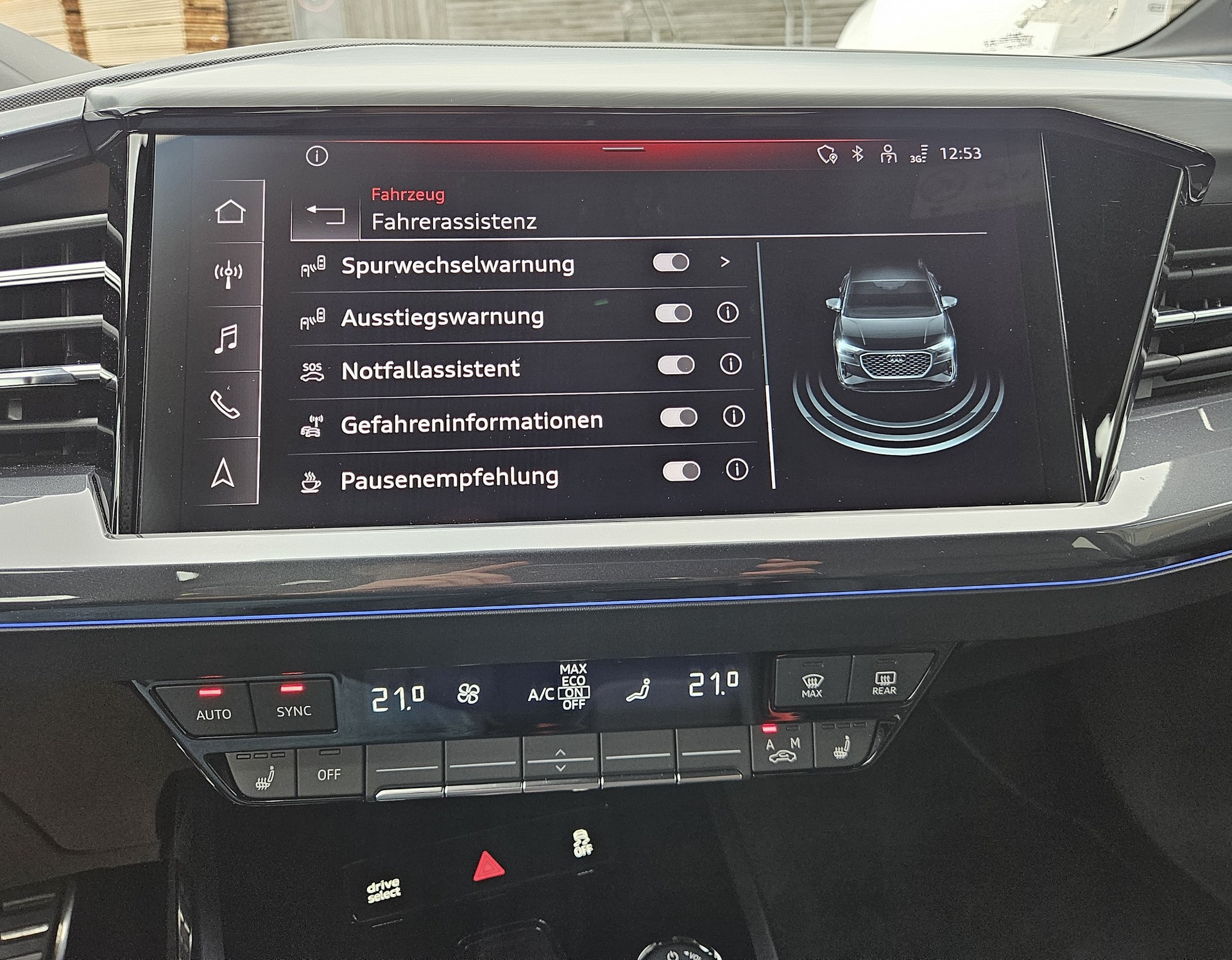 AUDI Q4 Sportback e-tron 50 quattro S-Line mit Anhängerkupplung - 27