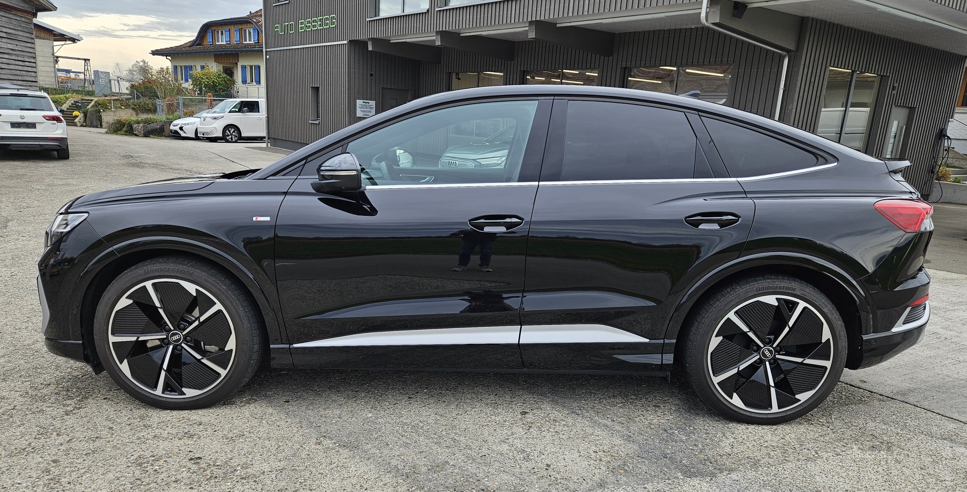 AUDI Q4 Sportback e-tron 50 quattro S-Line mit Anhängerkupplung - 5