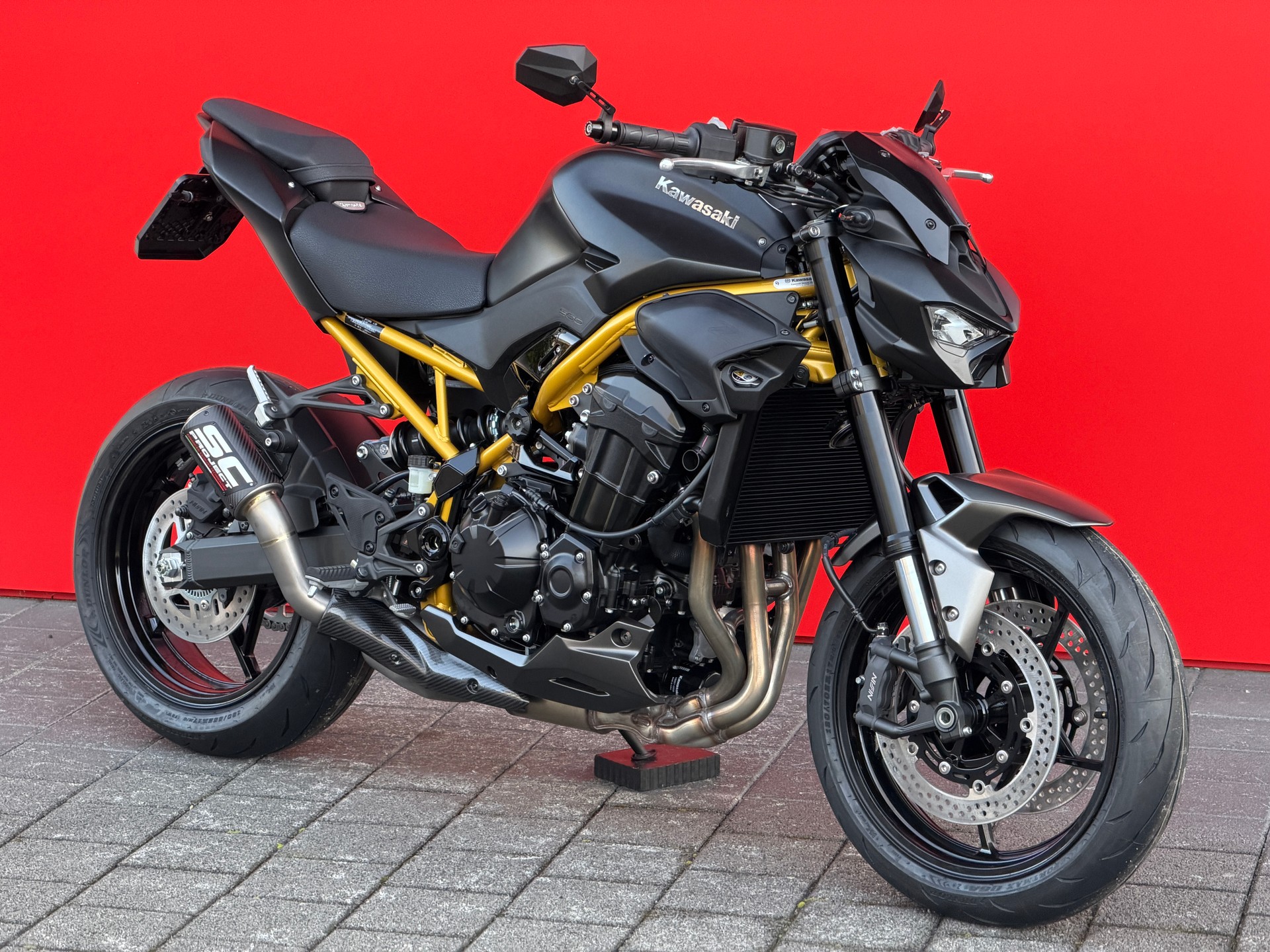 KAWASAKI Z 900 - 14