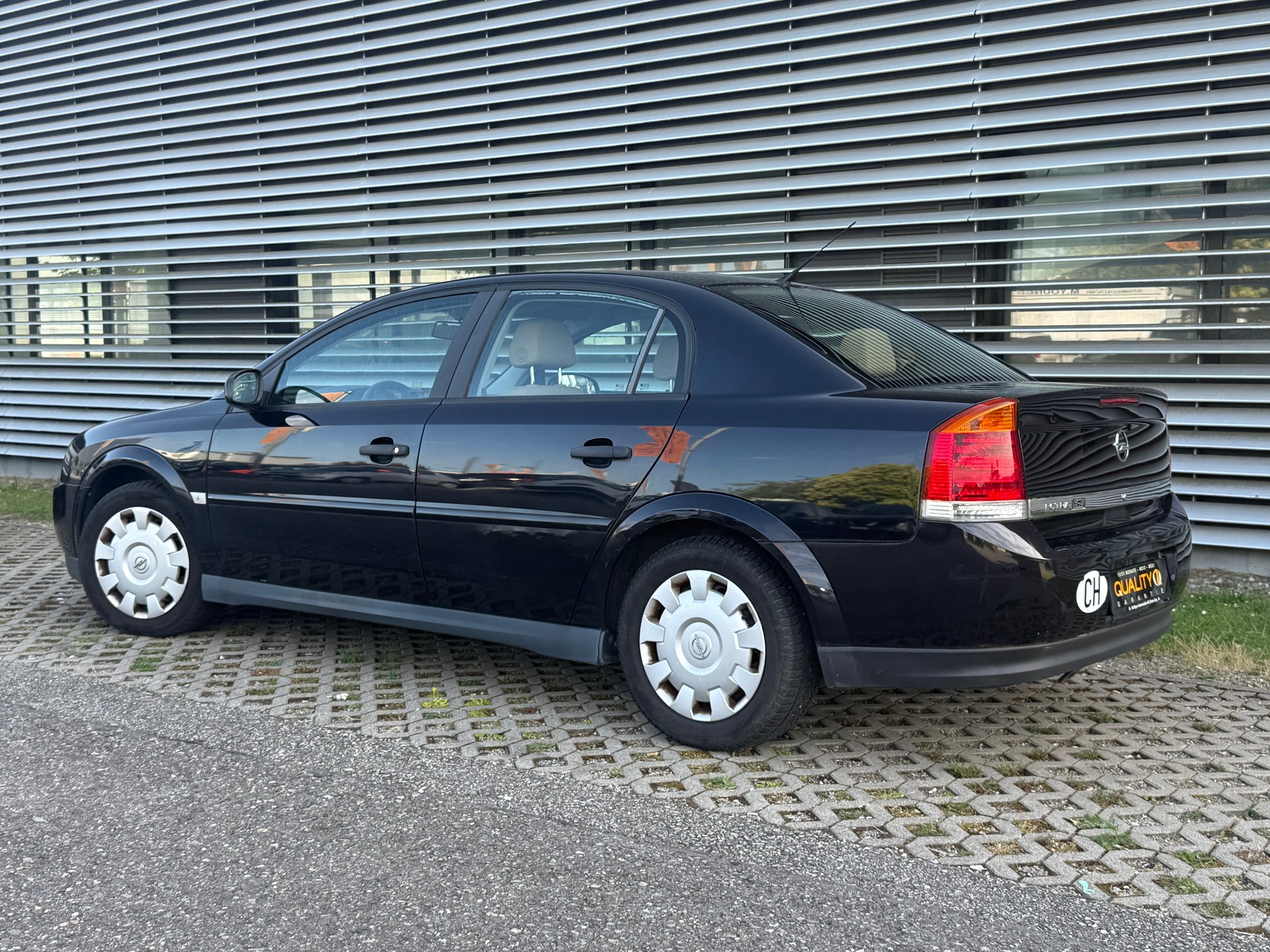 OPEL Vectra GTS 2.2 Elegance - 2