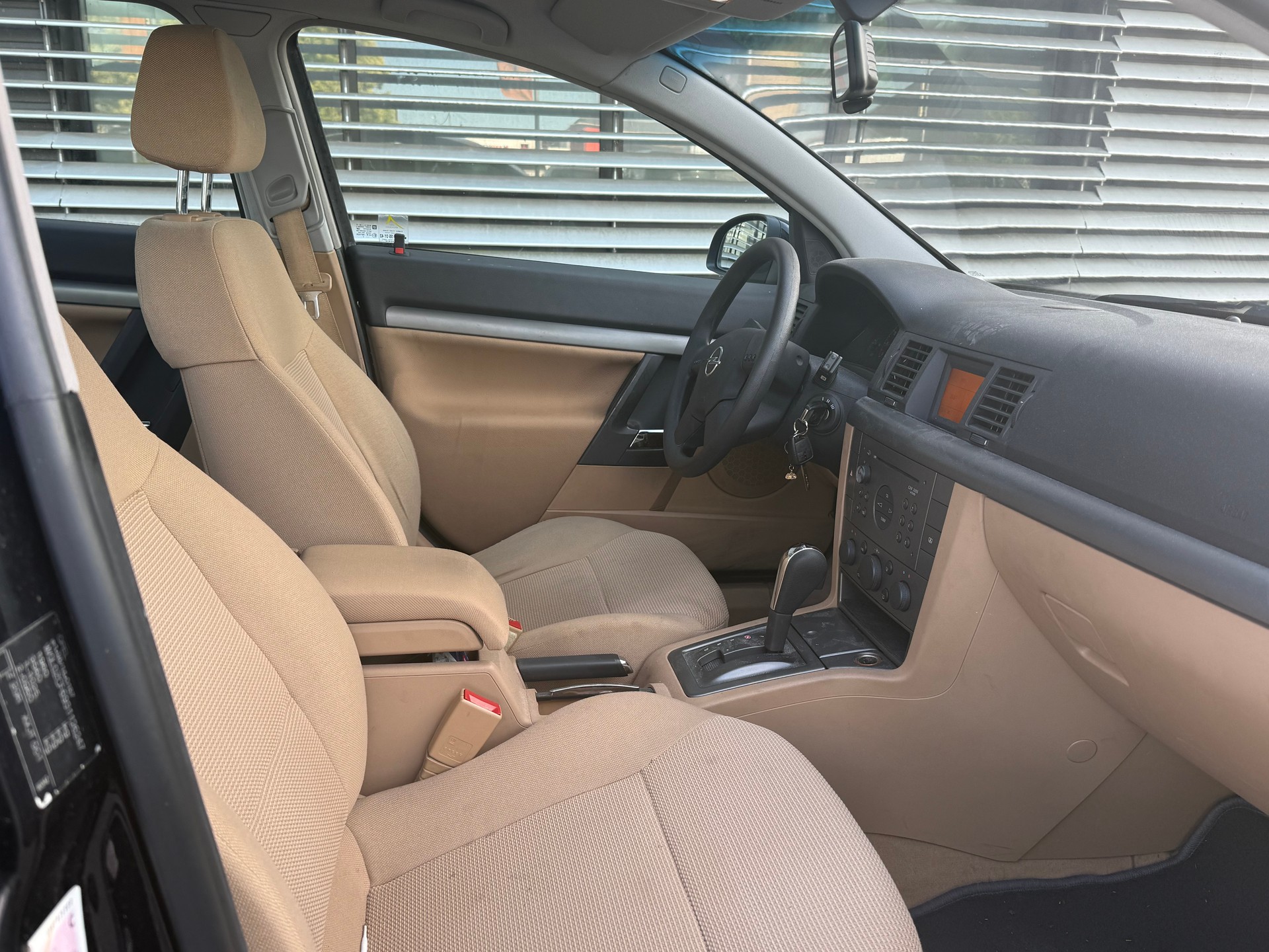 OPEL Vectra GTS 2.2 Elegance - 8