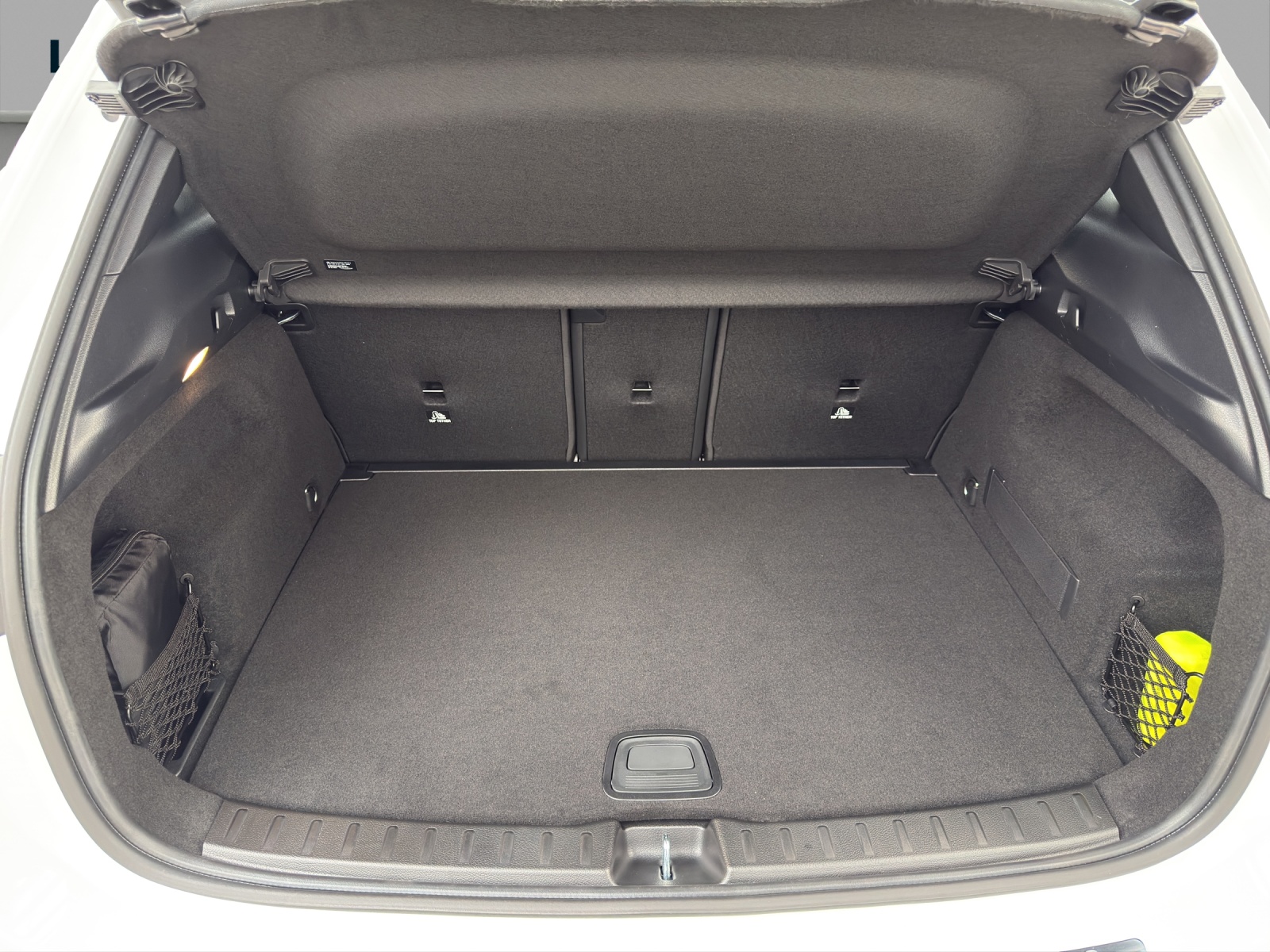 MERCEDES-BENZ GLA 220d 4Matic 8G-DCTSwiss Star - 15