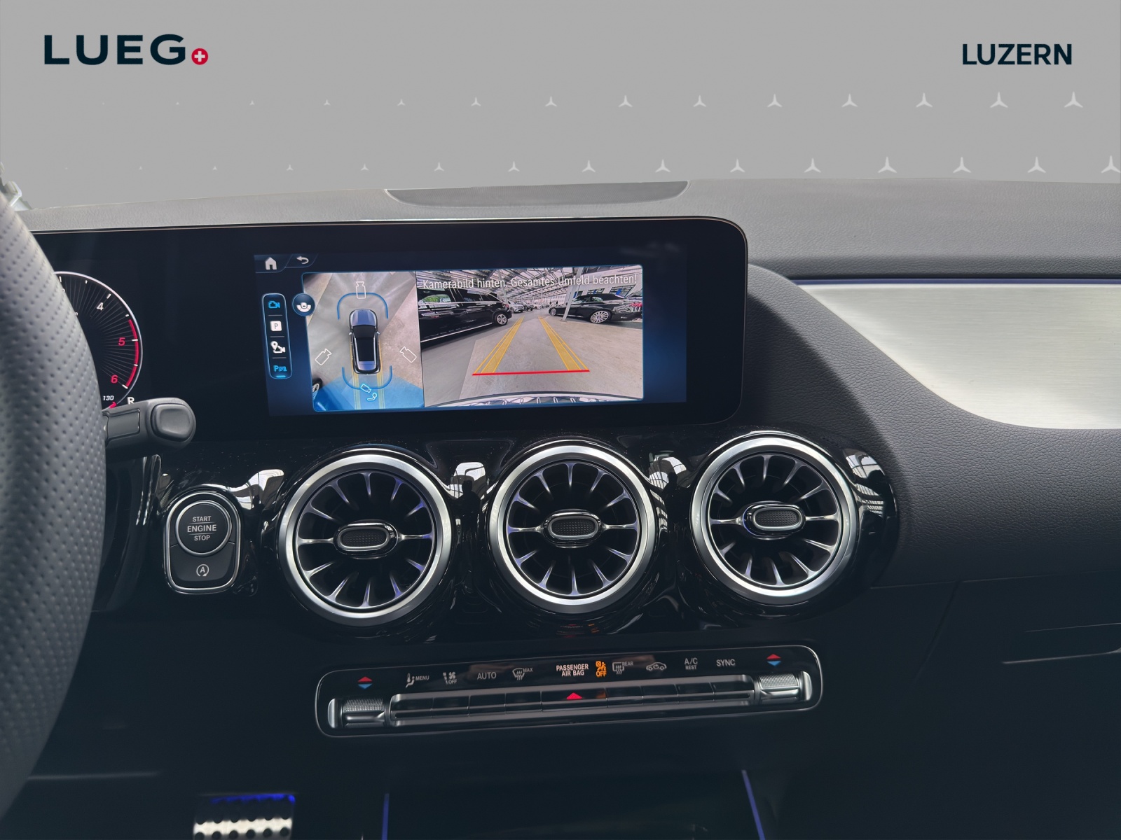 MERCEDES-BENZ GLA 220d 4Matic 8G-DCTSwiss Star - 12