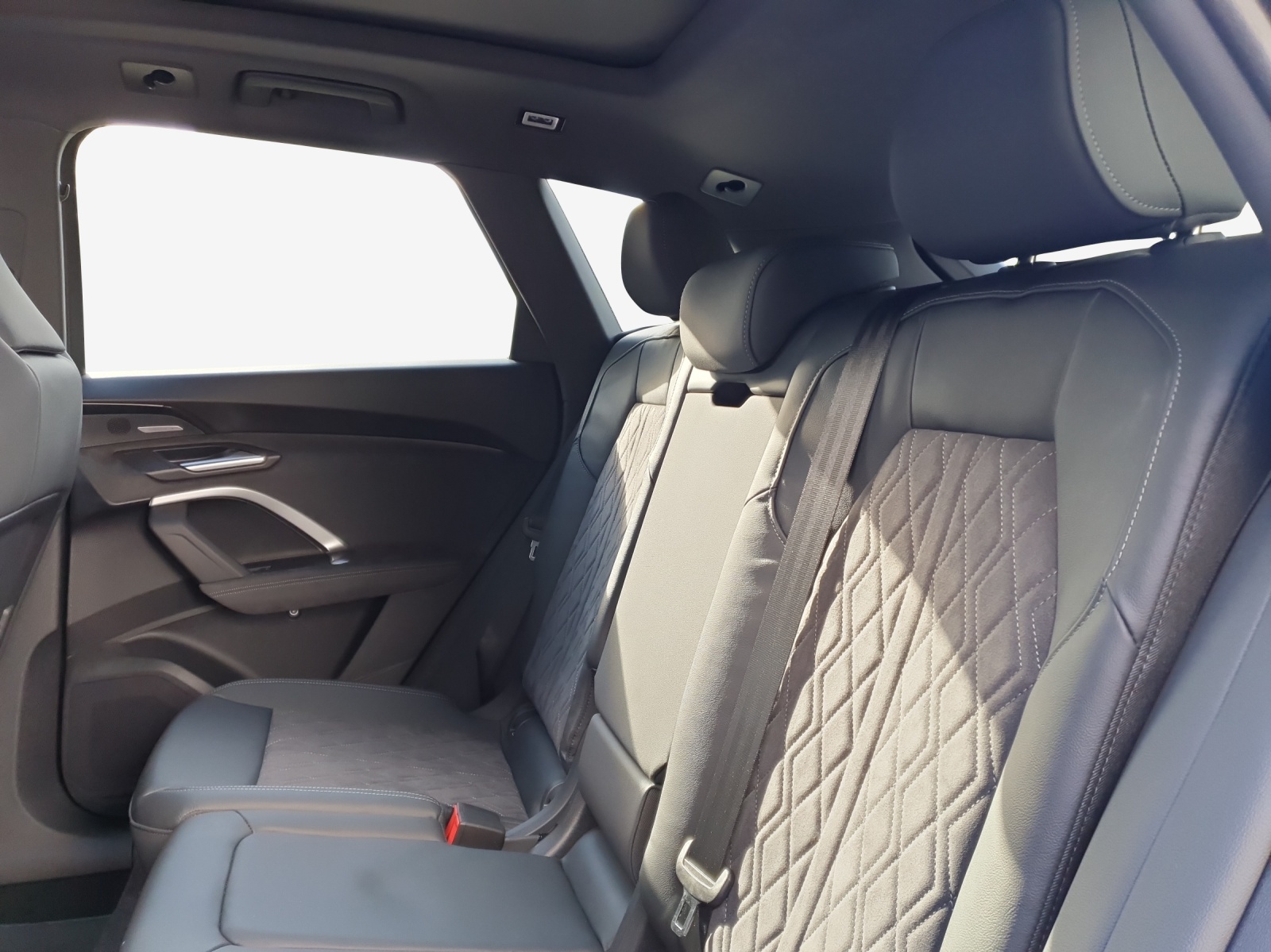 AUDI Q5 TDI quattro 150 kW S-tronic - 12