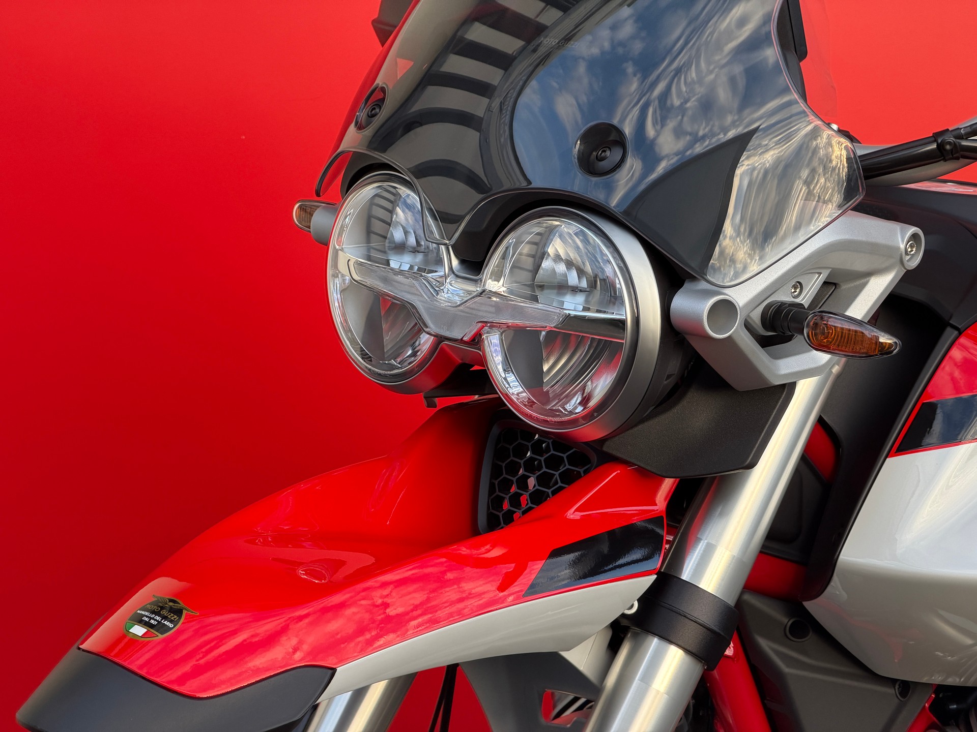 MOTO GUZZI V85 TT E5+ - 9