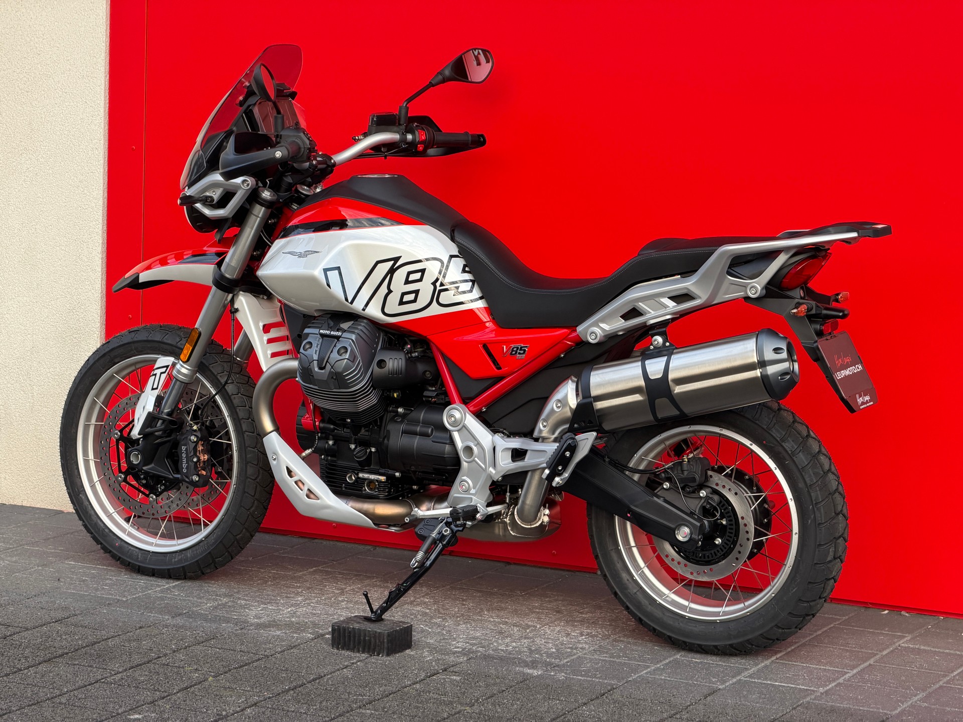 MOTO GUZZI V85 TT E5+ - 11