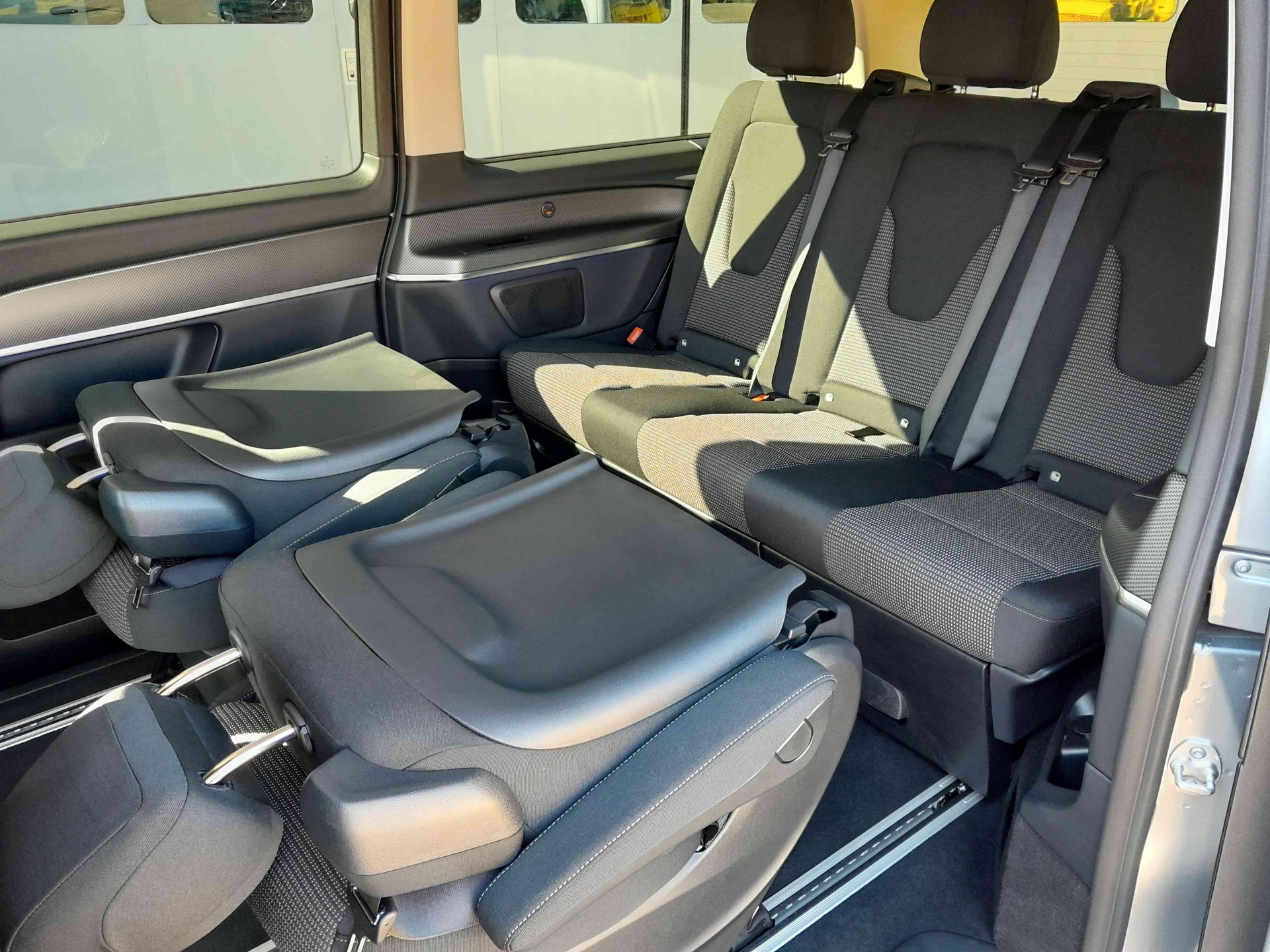 MERCEDES-BENZ Horizon 300d lang 4x4 - 14