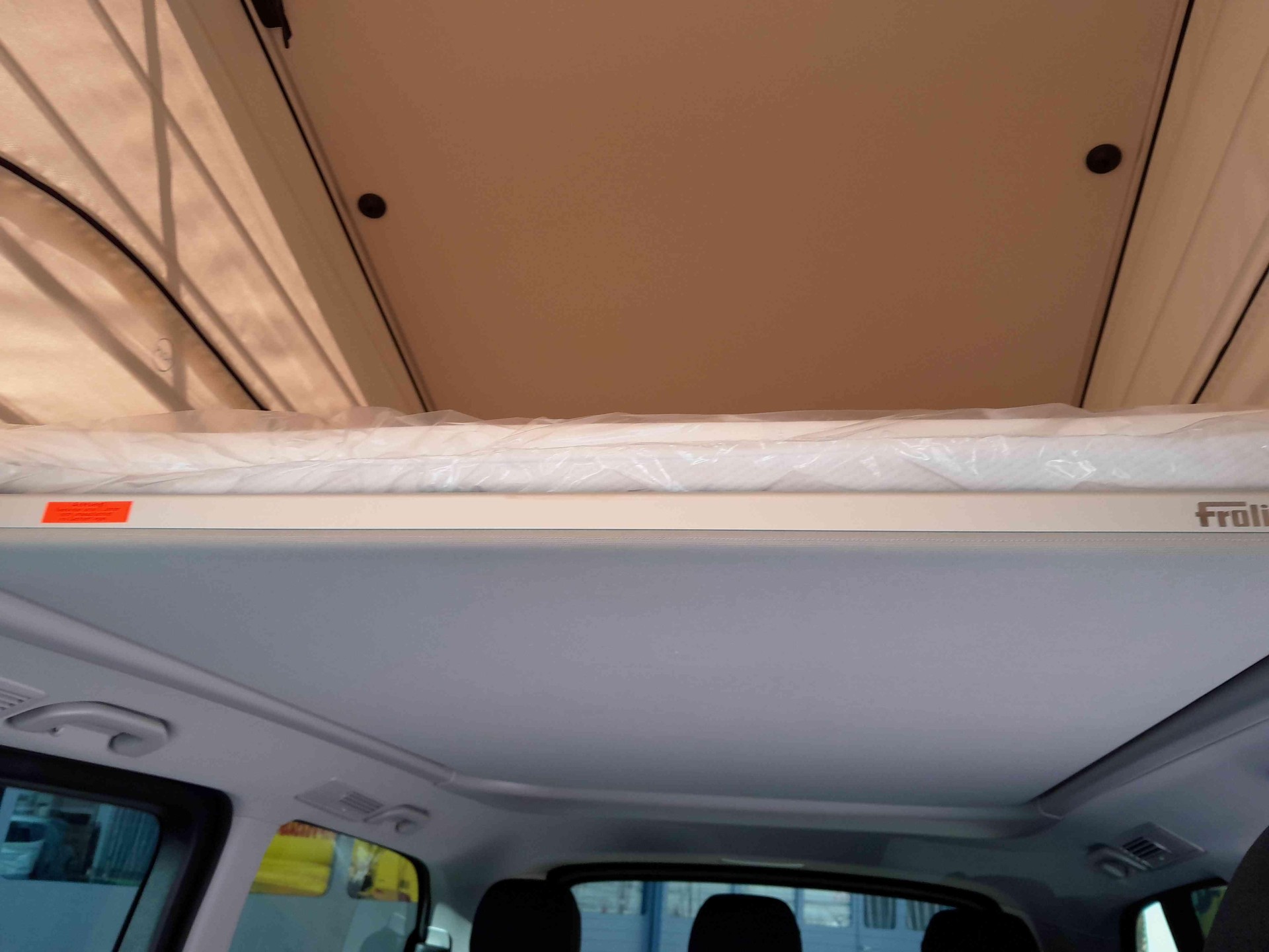 MERCEDES-BENZ Horizon 300d lang 4x4 - 15