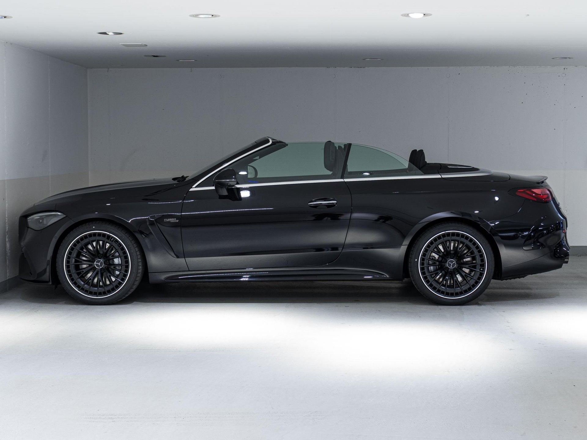 MERCEDES-BENZ CLE 53 AMG 4MATIC+ Cabriolet - 5