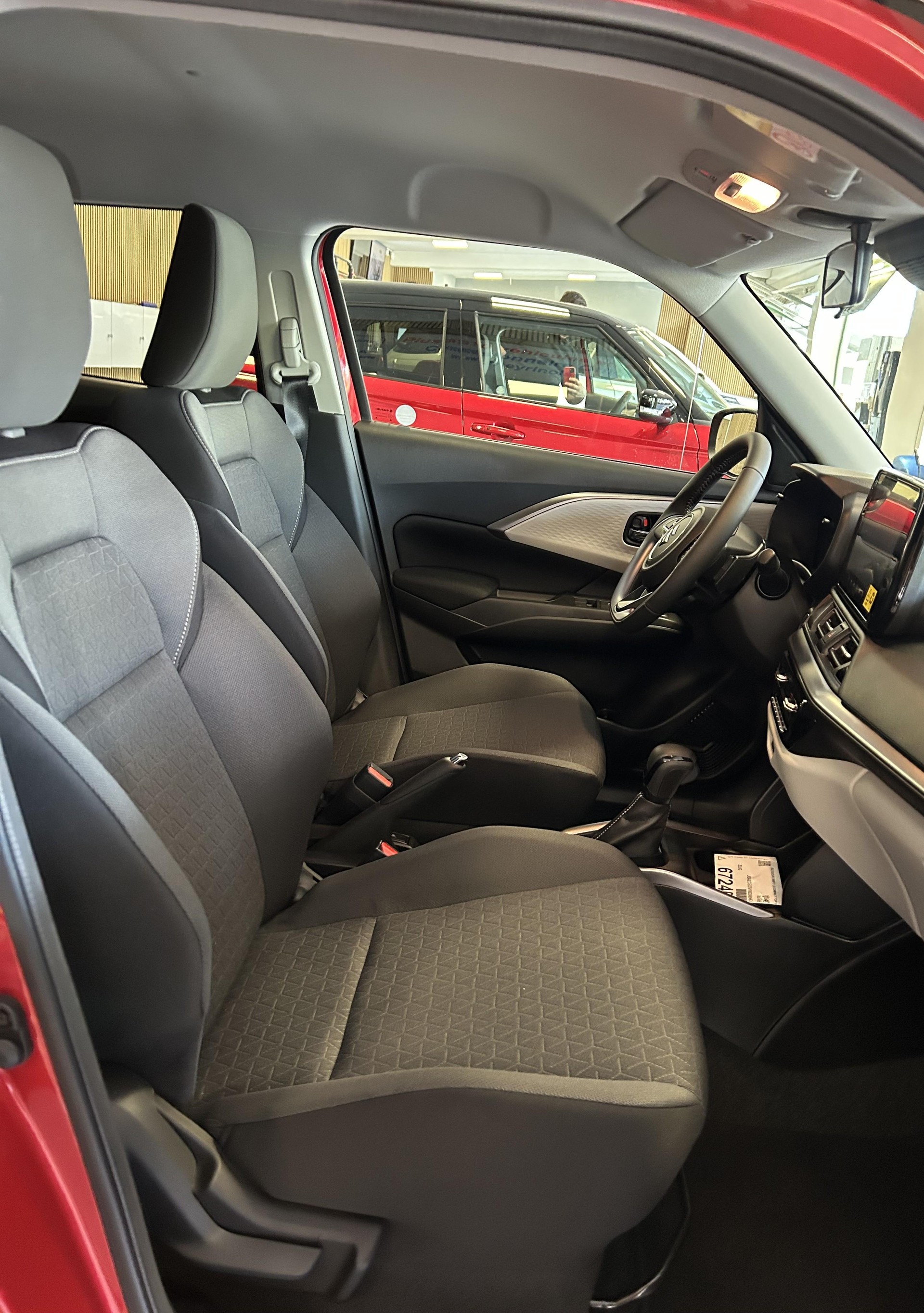 SUZUKI Swift 1.2 Compact Top Hybrid - 14