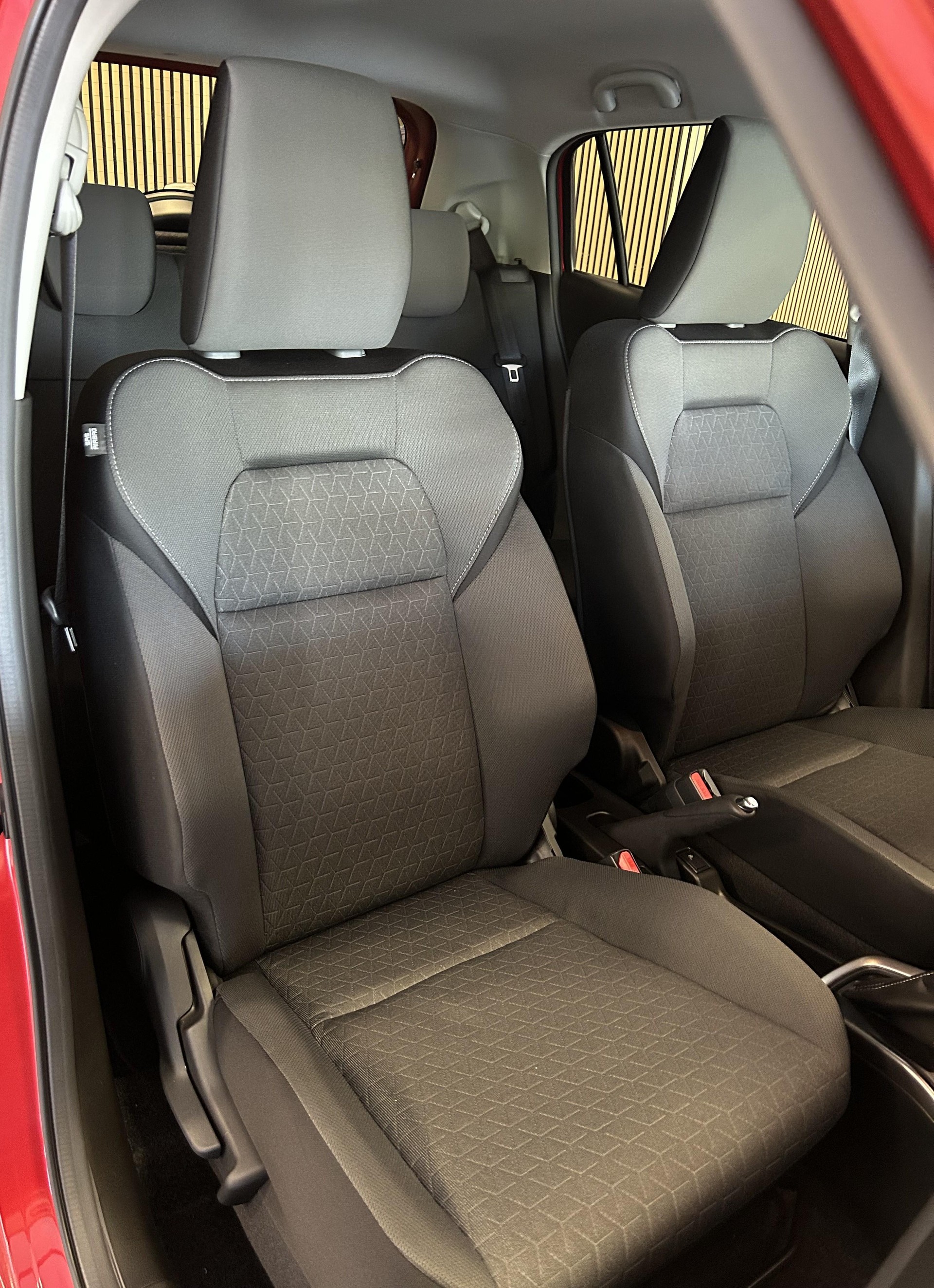 SUZUKI Swift 1.2 Compact Top Hybrid - 15