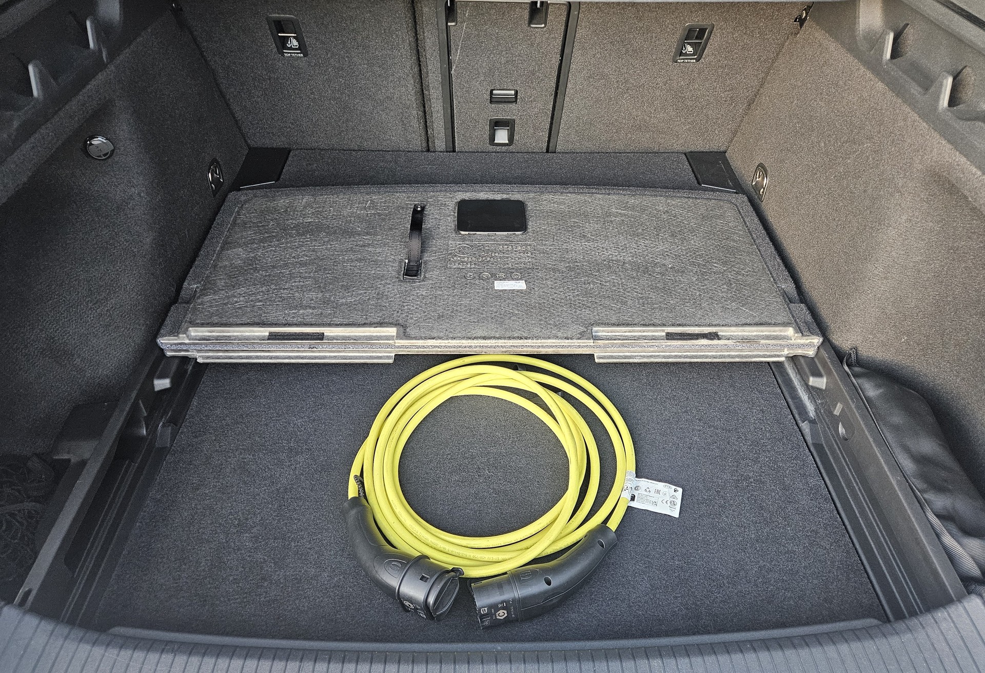 VW ID.7 Tourer GTX 86 kWh United 4 Motion mit Anhängerkupplung - 31