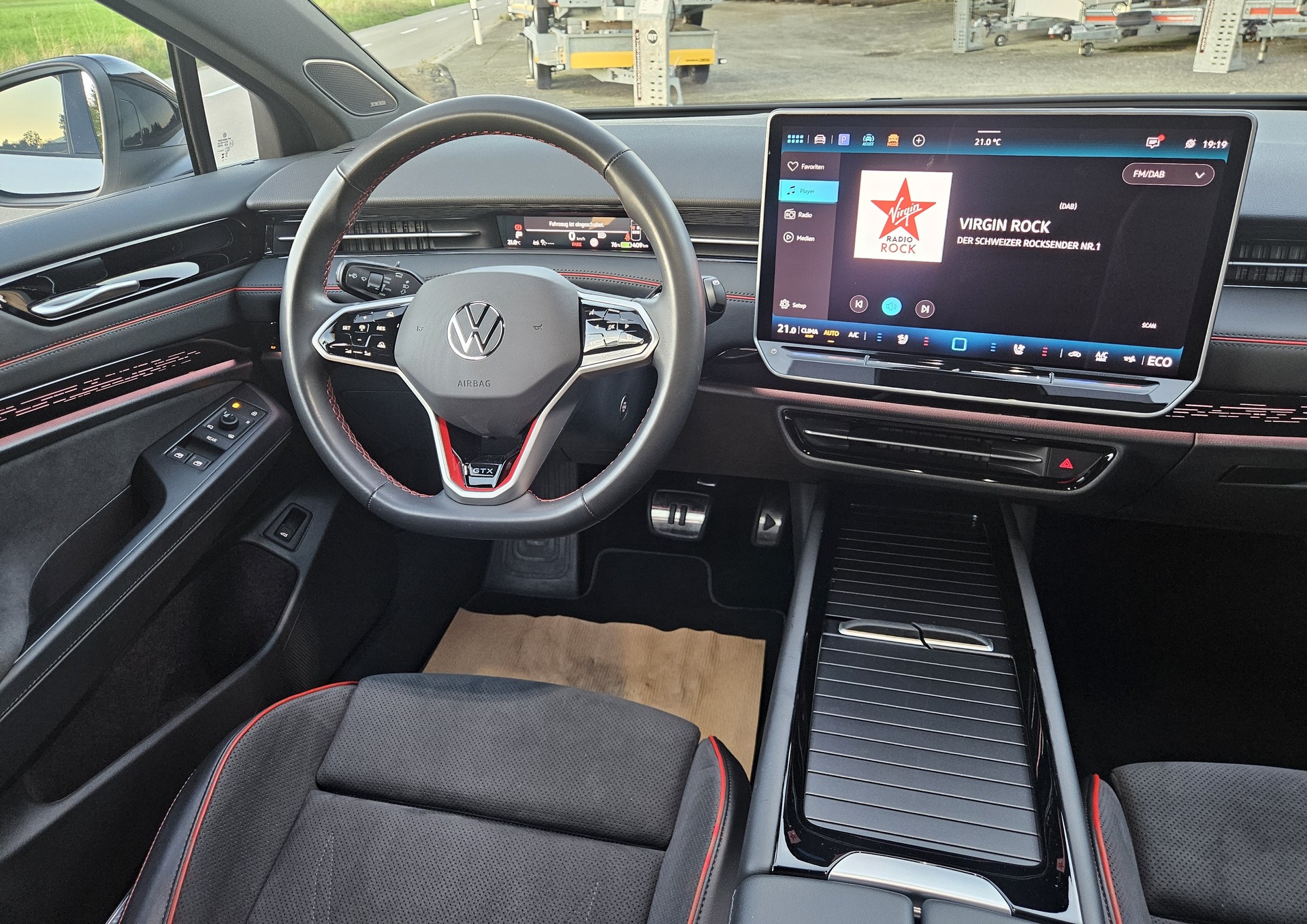 VW ID.7 Tourer GTX 86 kWh United 4 Motion mit Anhängerkupplung - 17