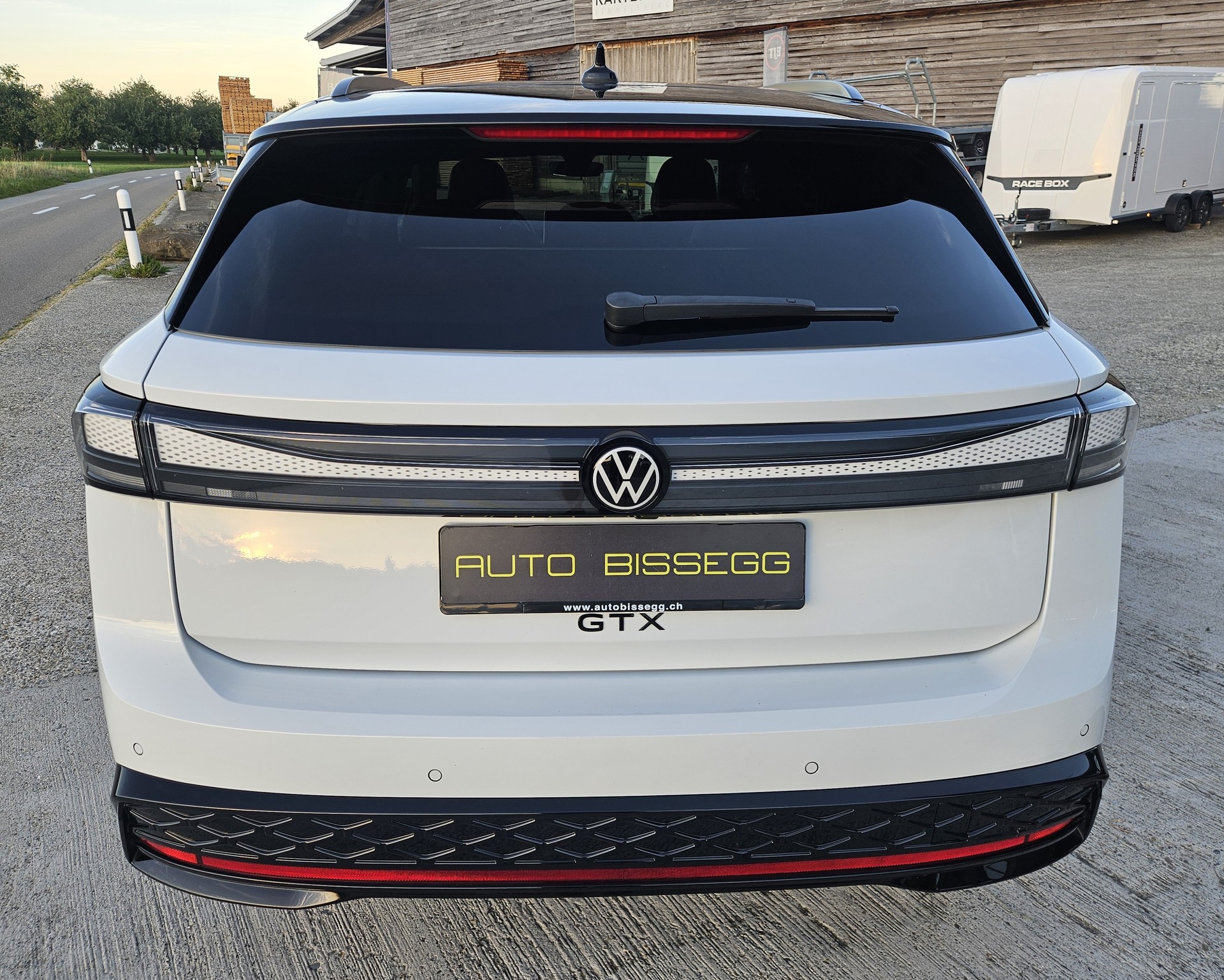 VW ID.7 Tourer GTX 86 kWh United 4 Motion mit Anhängerkupplung - 8