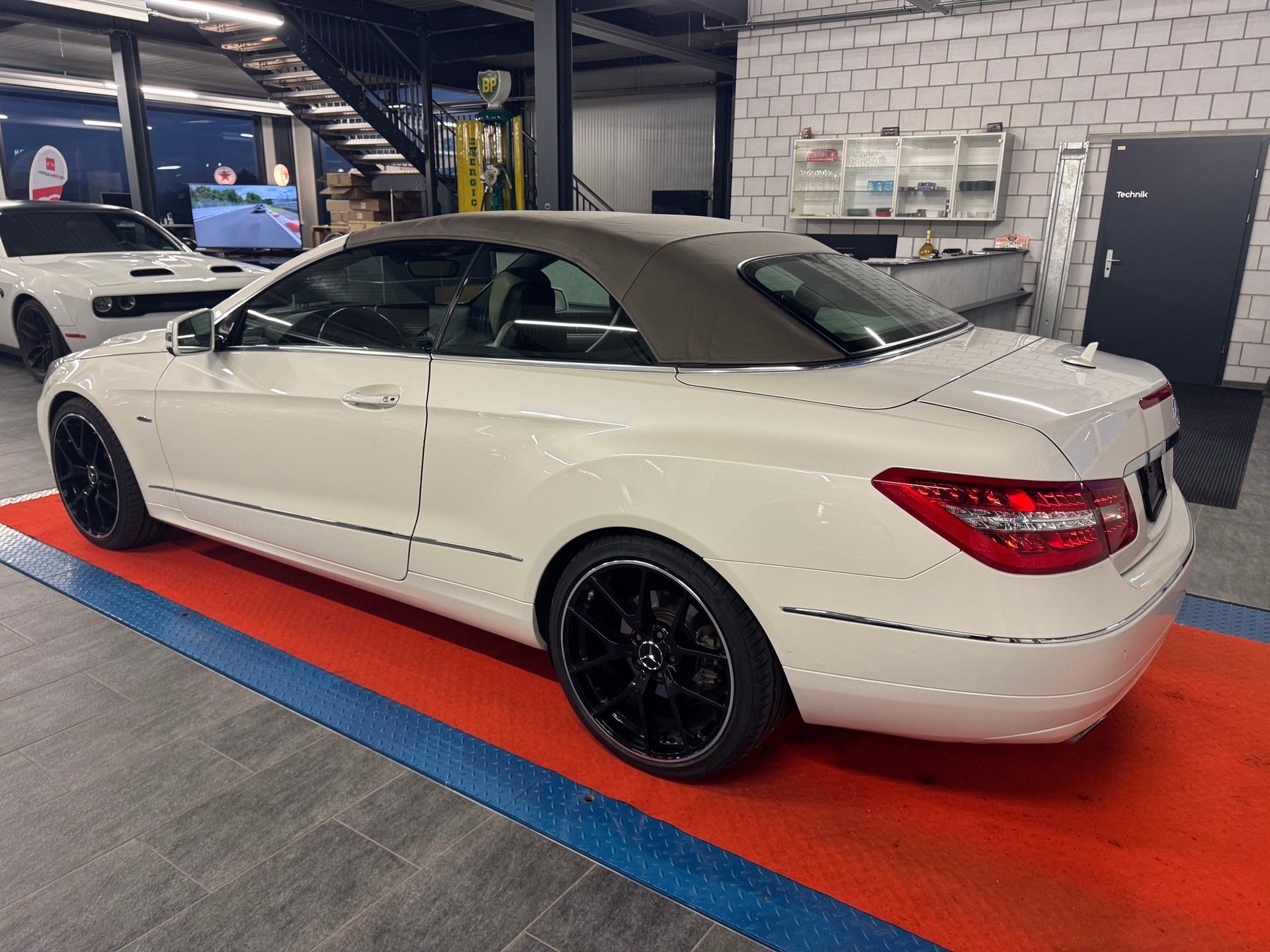 MERCEDES-BENZ CDI - 6