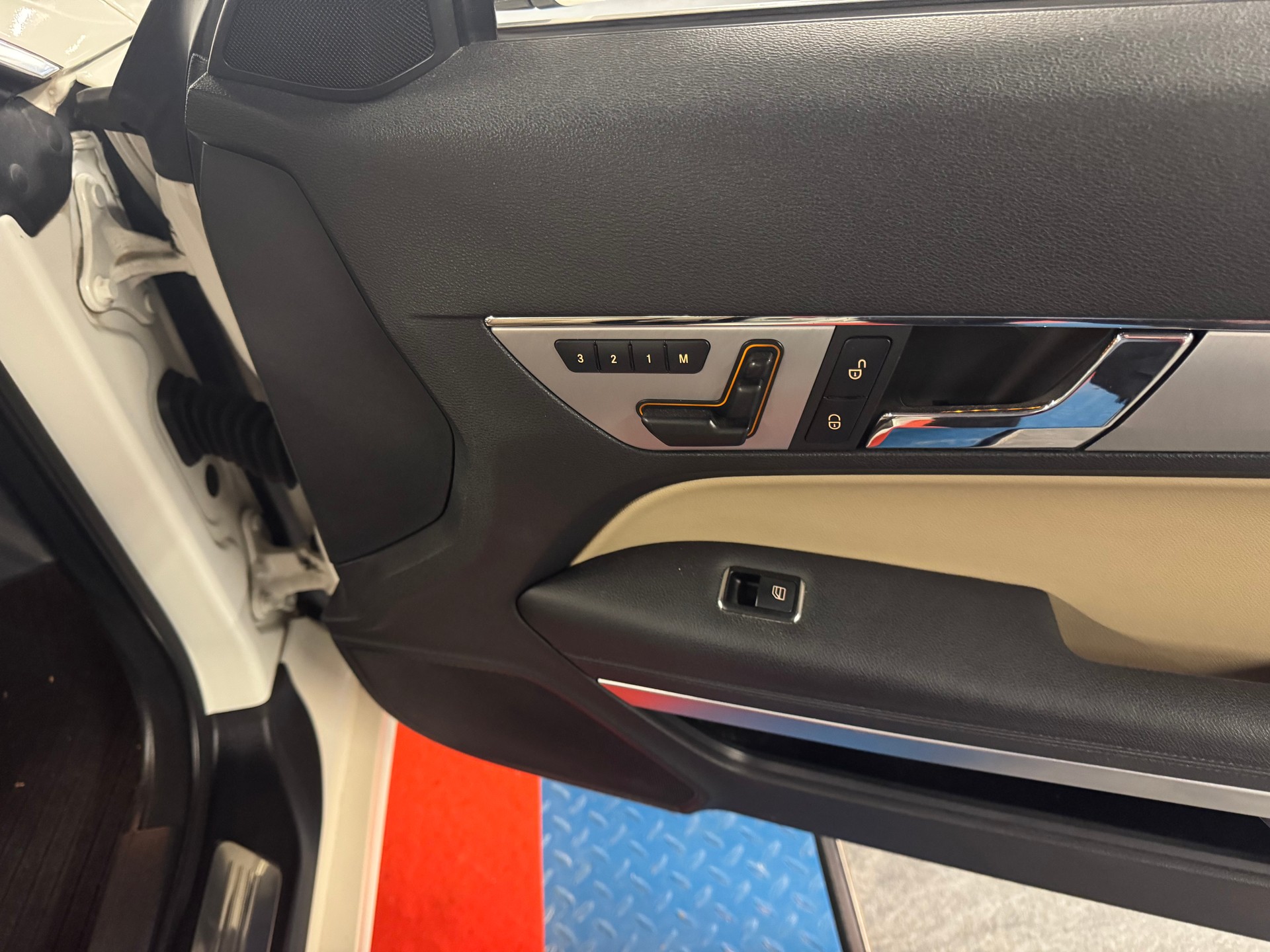 MERCEDES-BENZ CDI - 21